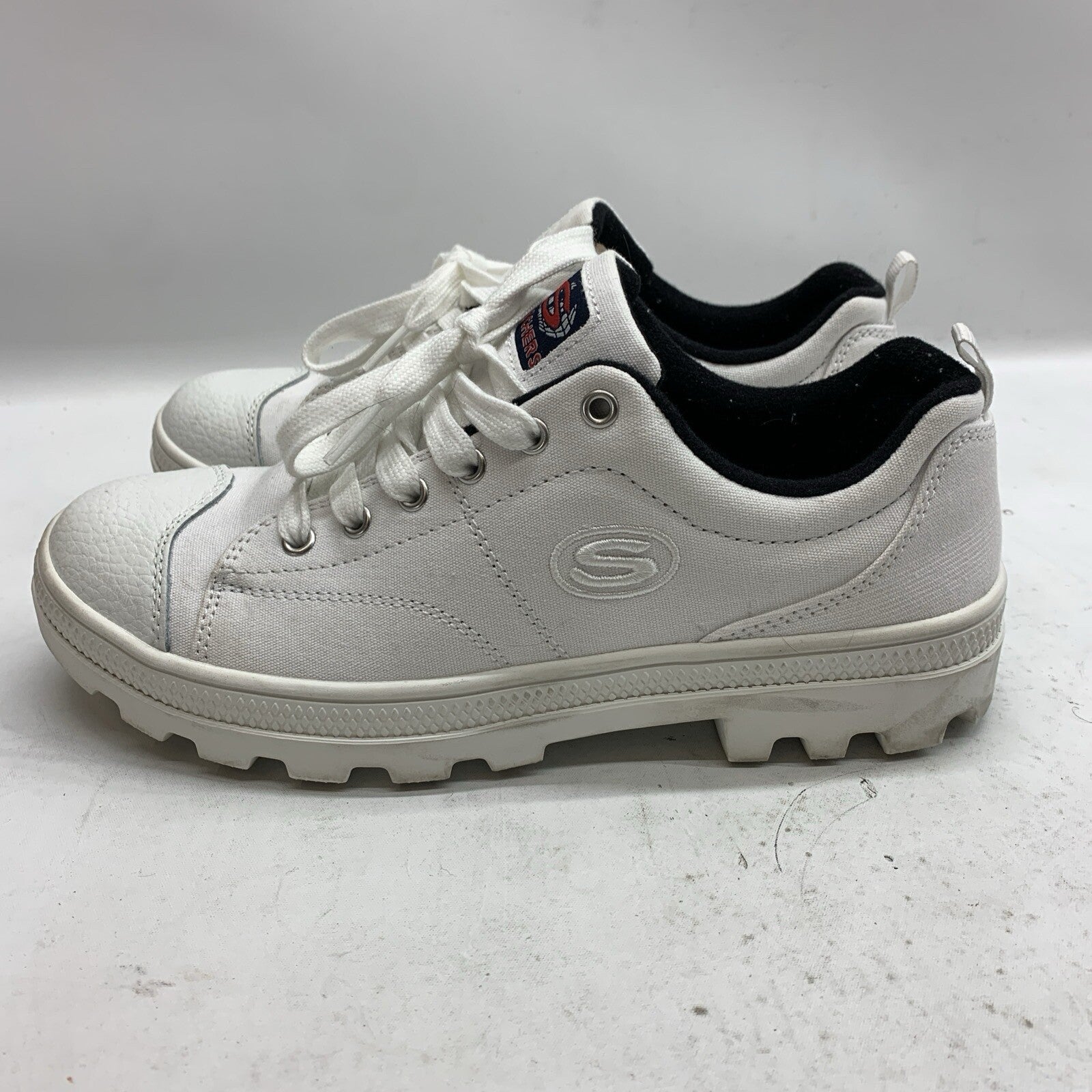 SKECHERS Women's Roadies-True Roots Sneaker White Size 9 Lace-up Shoes 74370/WHT