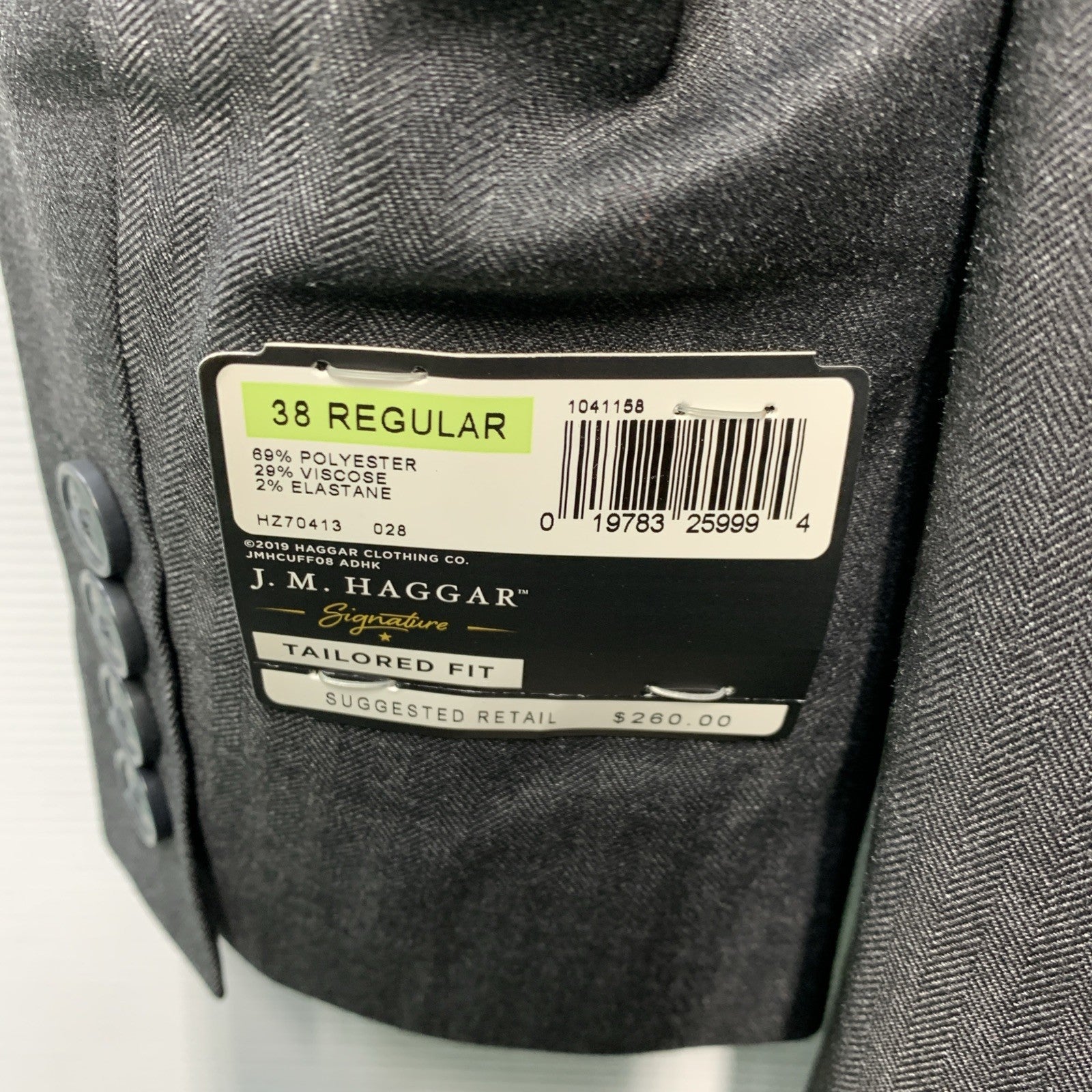 Haggar Men's Travel Performance Tailored Fit Suit Long Sleeve Regular Size 38