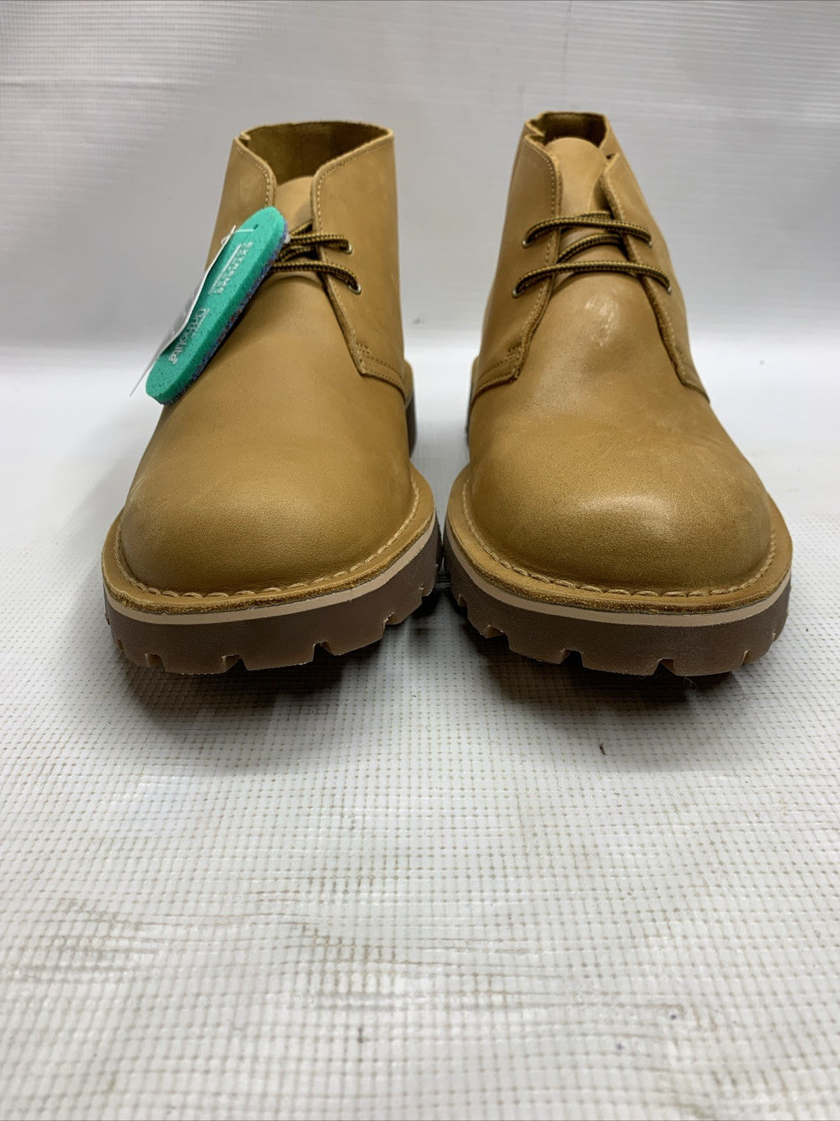 Clarks Men's Overdale Mid Oxford Boot Wheat Nubuck 26168723-298 Size 13 Lace-Up