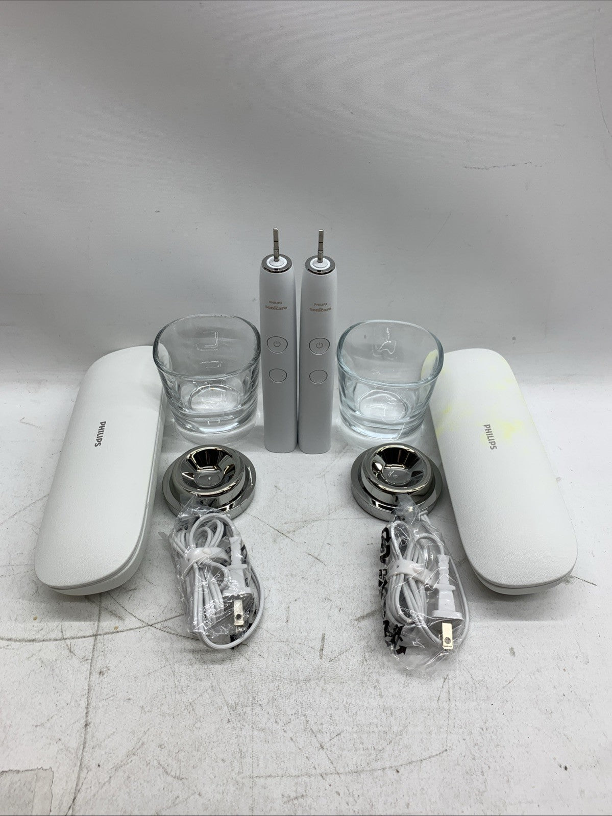 Philips Sonicare DiamondClean Smart HX991 Toothbrush White 2-Pack - NO HEADS