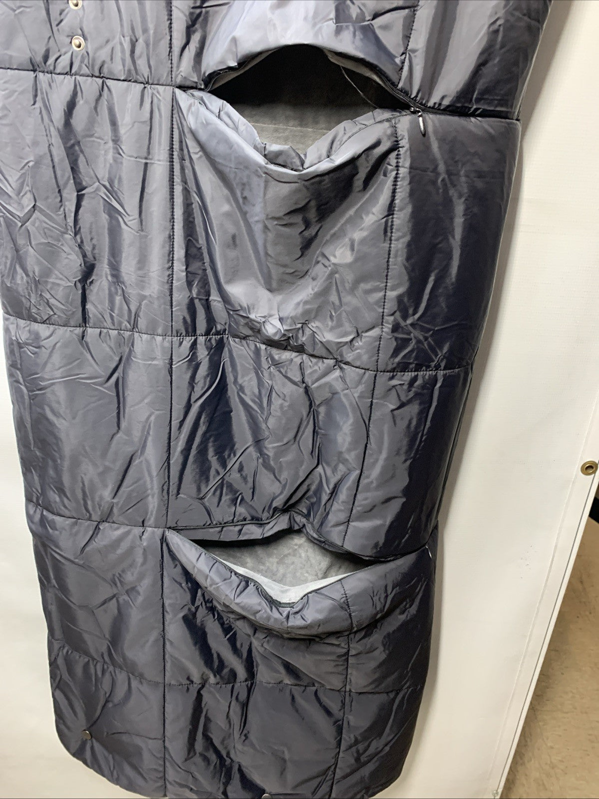 Girasol Cordless Wearable Heated Blanket, Heated Blanket Battery Included Black