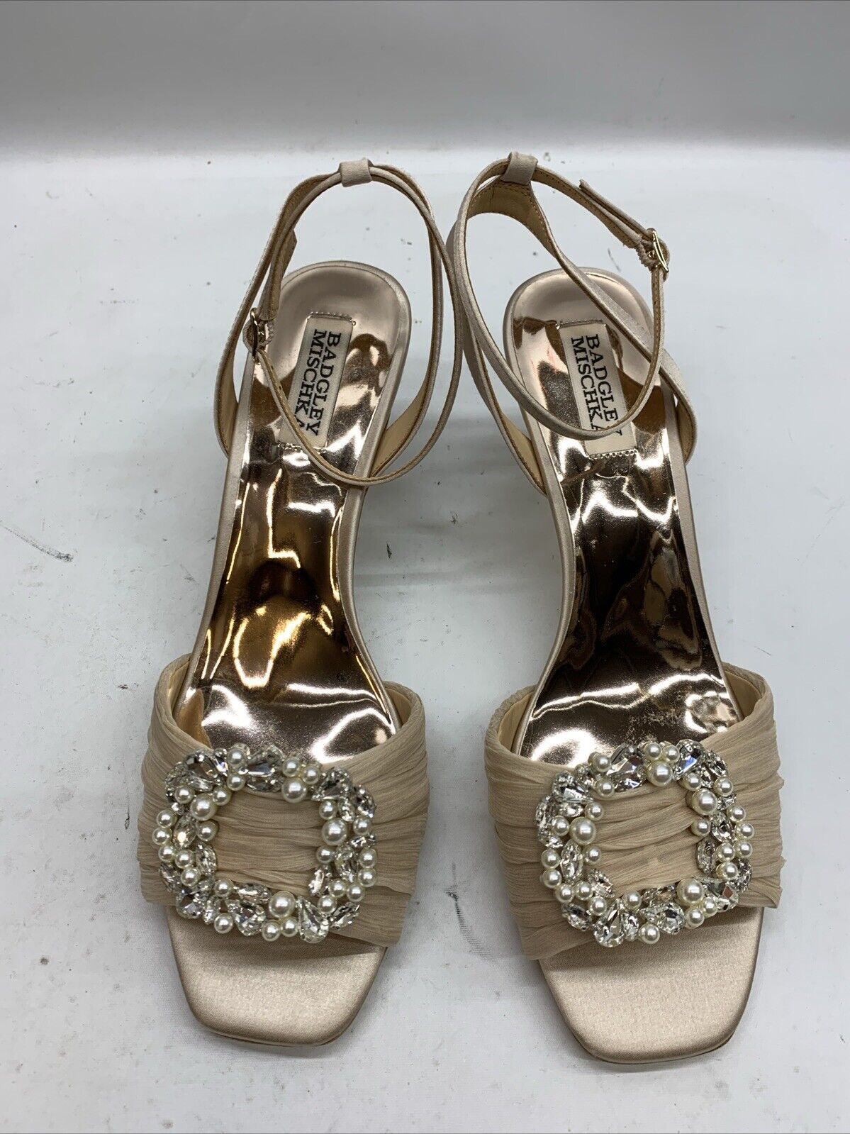 Badgley Mischka Women's Nimah Kitten Heel Sandal Heeled Nude Size 9 Open Toe
