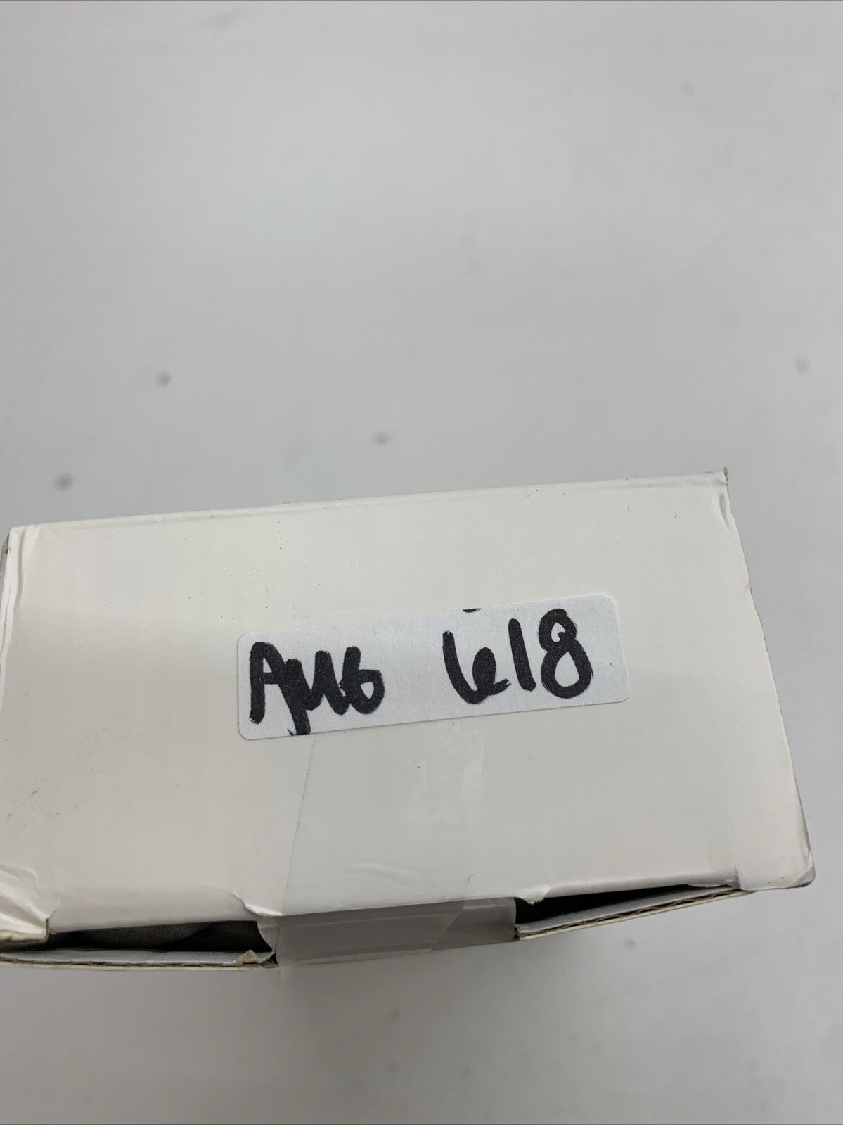 Portable Mini Fan & Air Duster Variable Speed 4500mAh Rechargeable FS21 White