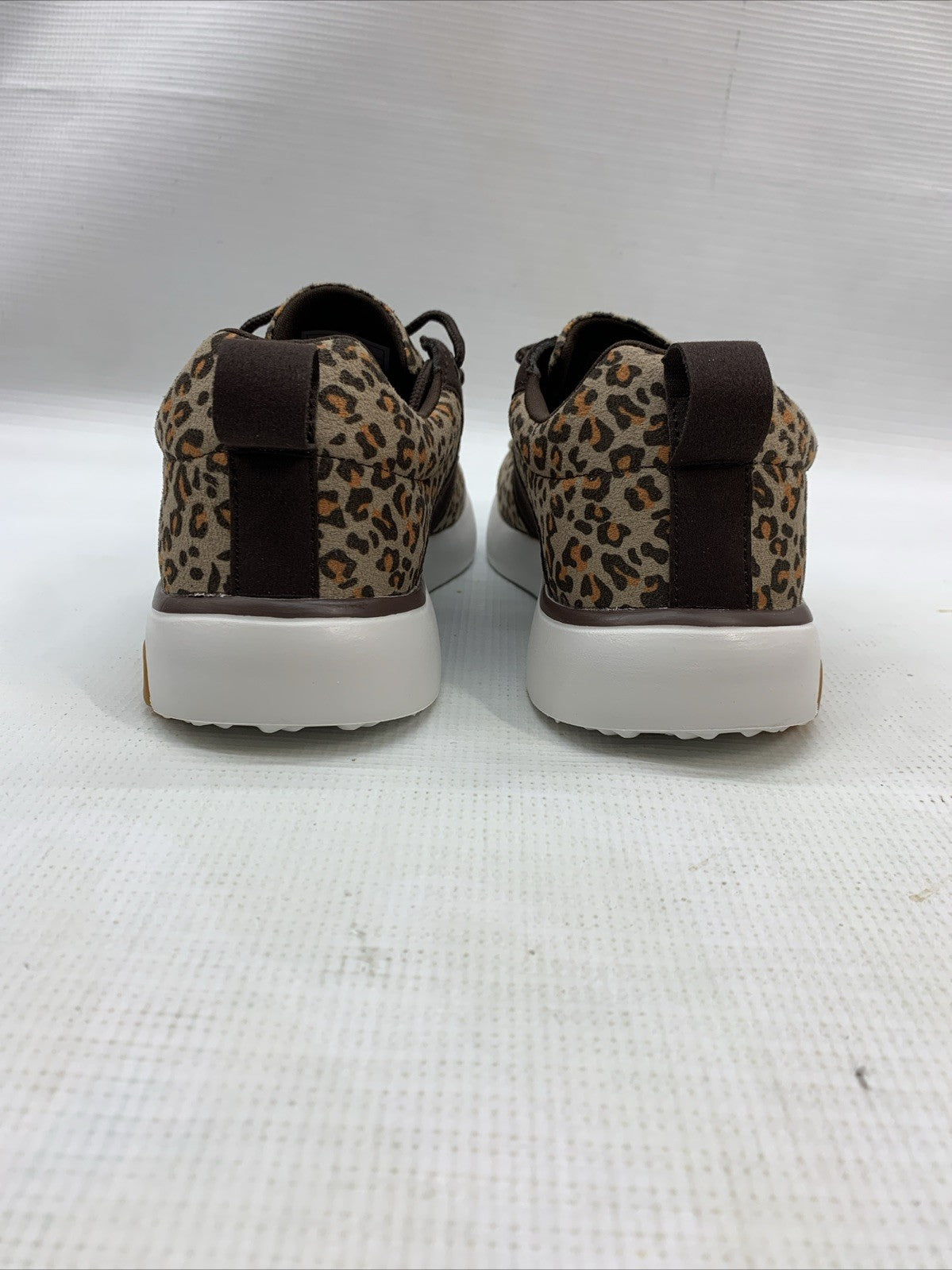 Ortho Comfort Shoes Womens 6.5 Fashion Sneakers Leopard Brown Fabric Lace Up