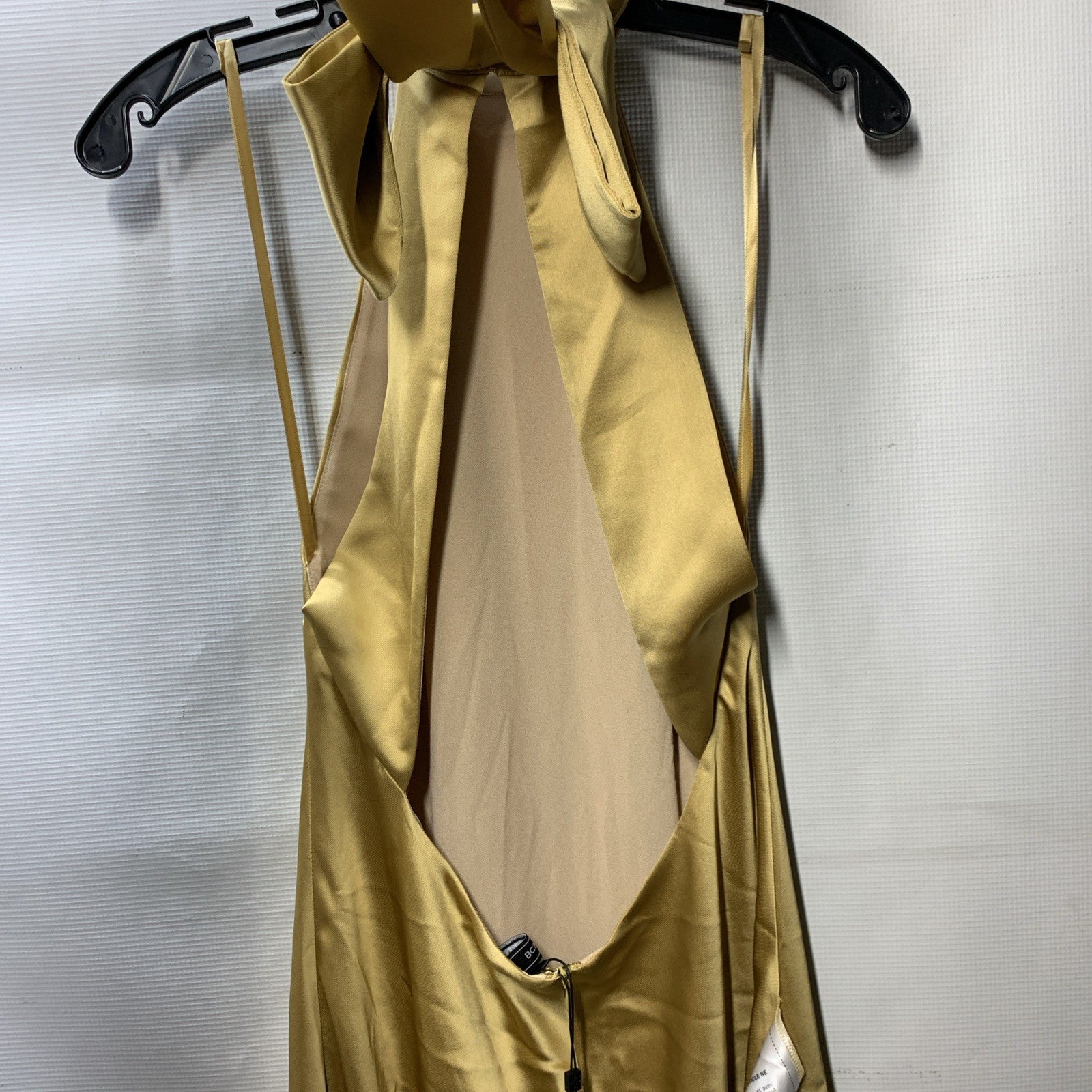 BCBGMAXAZRIA Women's Sleeveless Halter Neck Long Evening Dress Casual Size 2