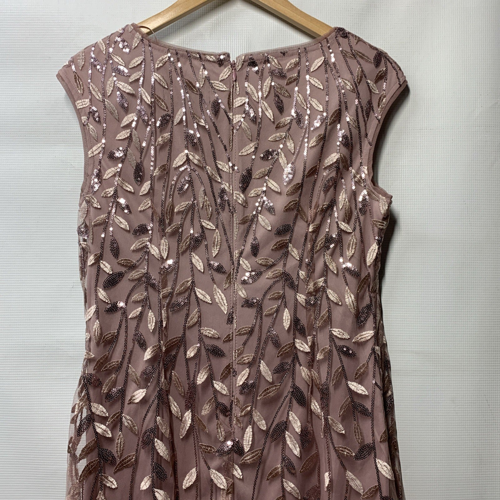 Alex Evenings Women's Embroidered Cocktail Dress Wedding Guest Cap Sleeve 10P
