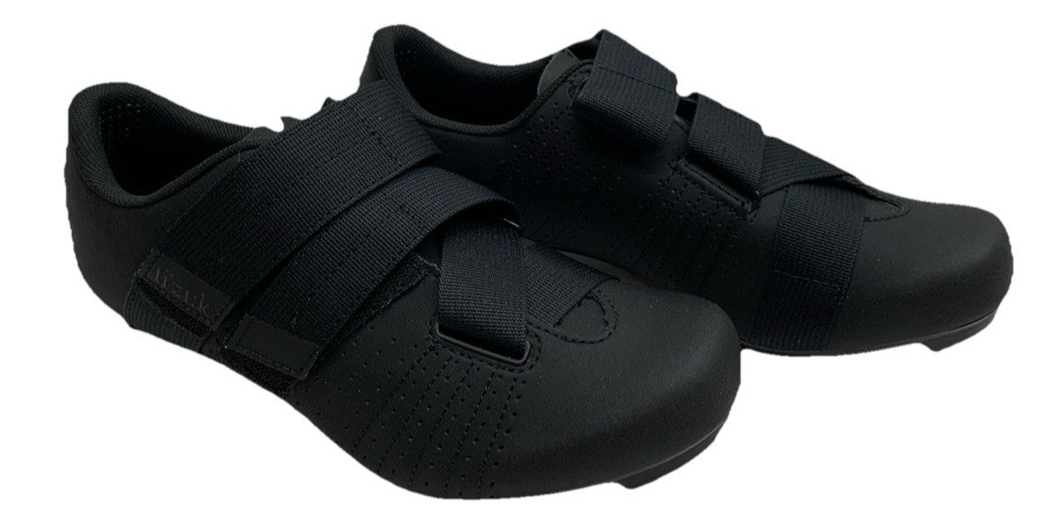 Fi'zi:k Tempo R5 Powerstrap Cycling Shoe TPRSPSPU2-1010 Size 9.5 Blk Hook & Loop