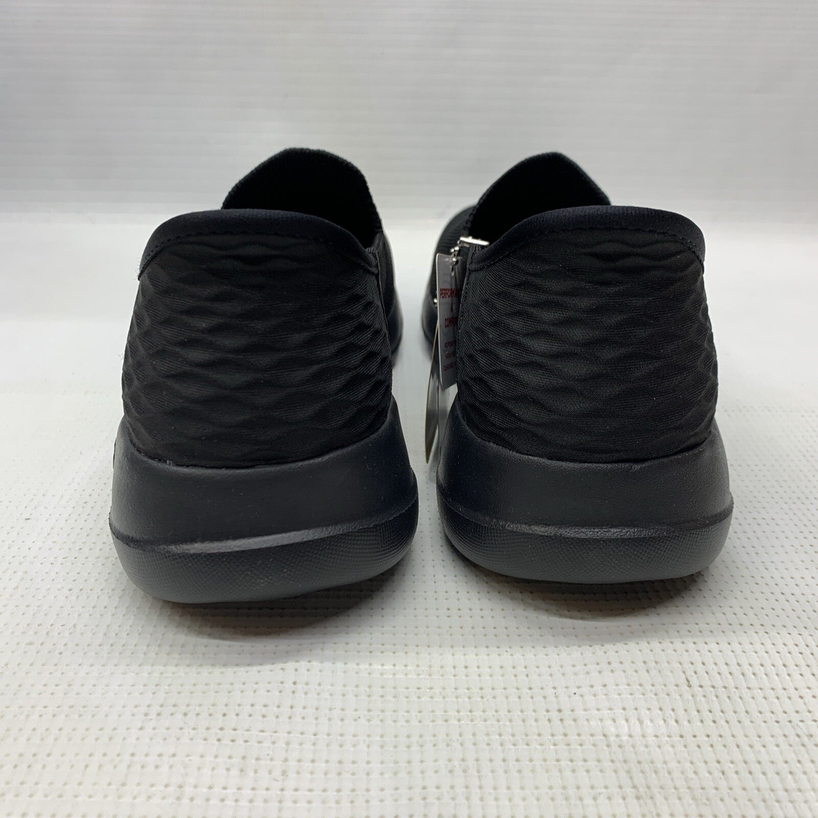 Skechers Women Slip Ins Gowalk Joy Vela Comfortable Shoes Black Size 6.5 Sneaker