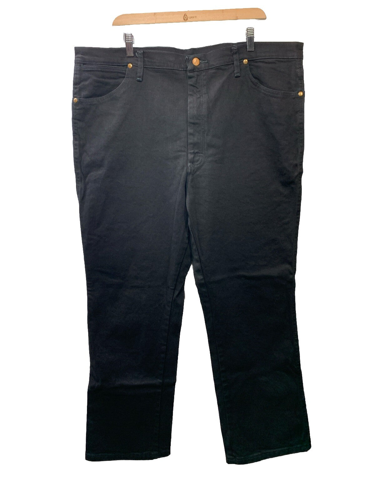 Wrangler Men s Cowboy Cut Slim Fit Jean Size 40x30 Long Pants 112336343 Black