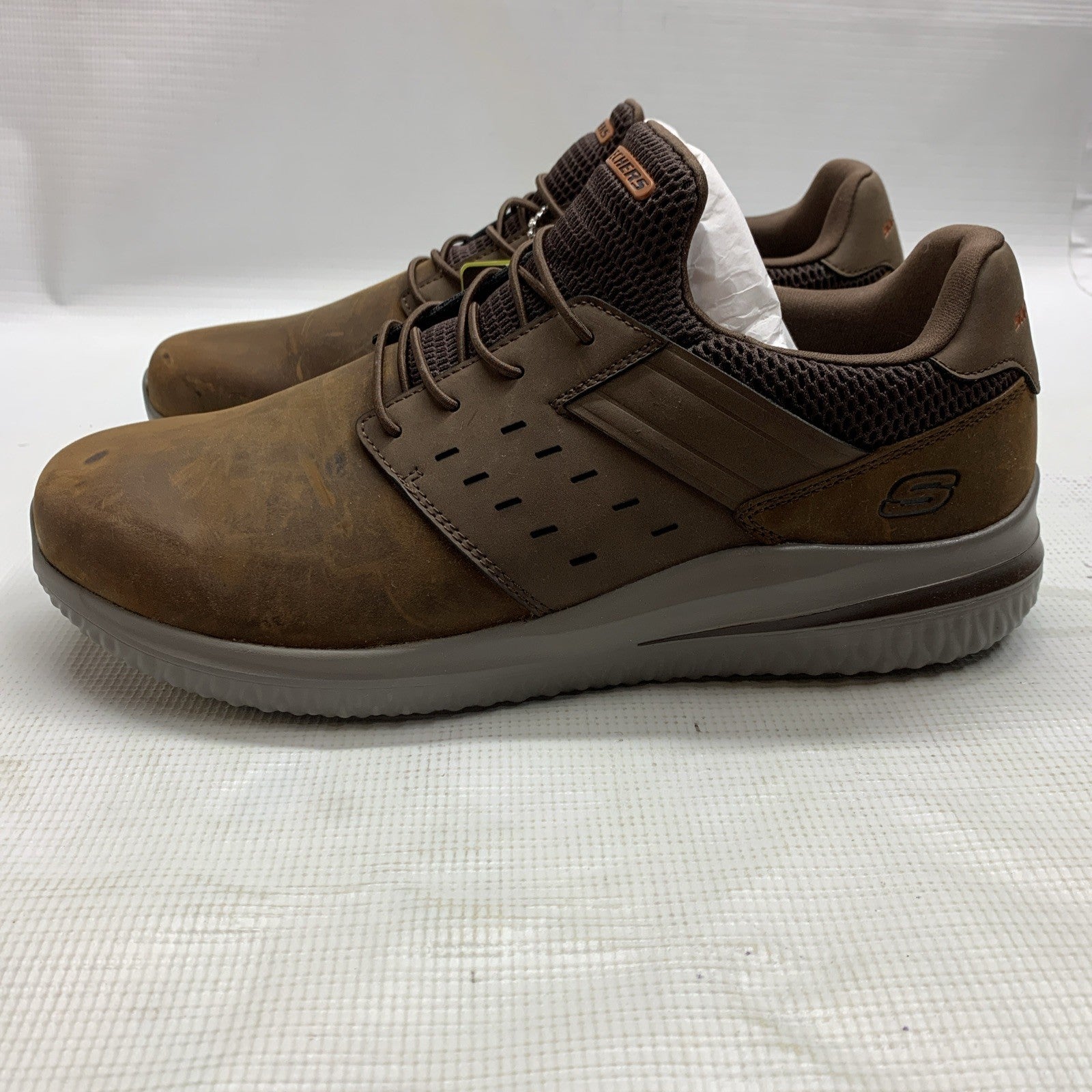 Skechers Streetwear Mens Delson 3.0 Ezra Slip on Shoe Dark Brown Size 12 Lace-up