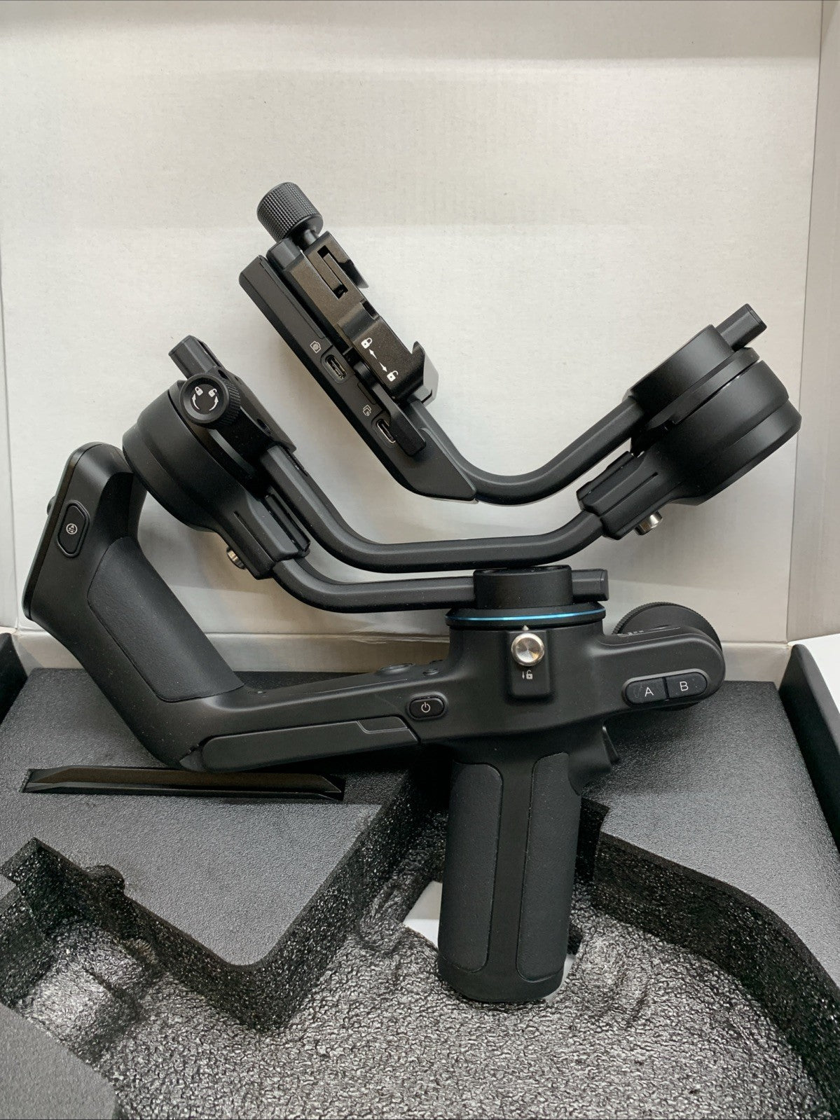 FeiyuTech SCORP-C Gimbal Stabilizer Black for camera Integrated Hanging Handle