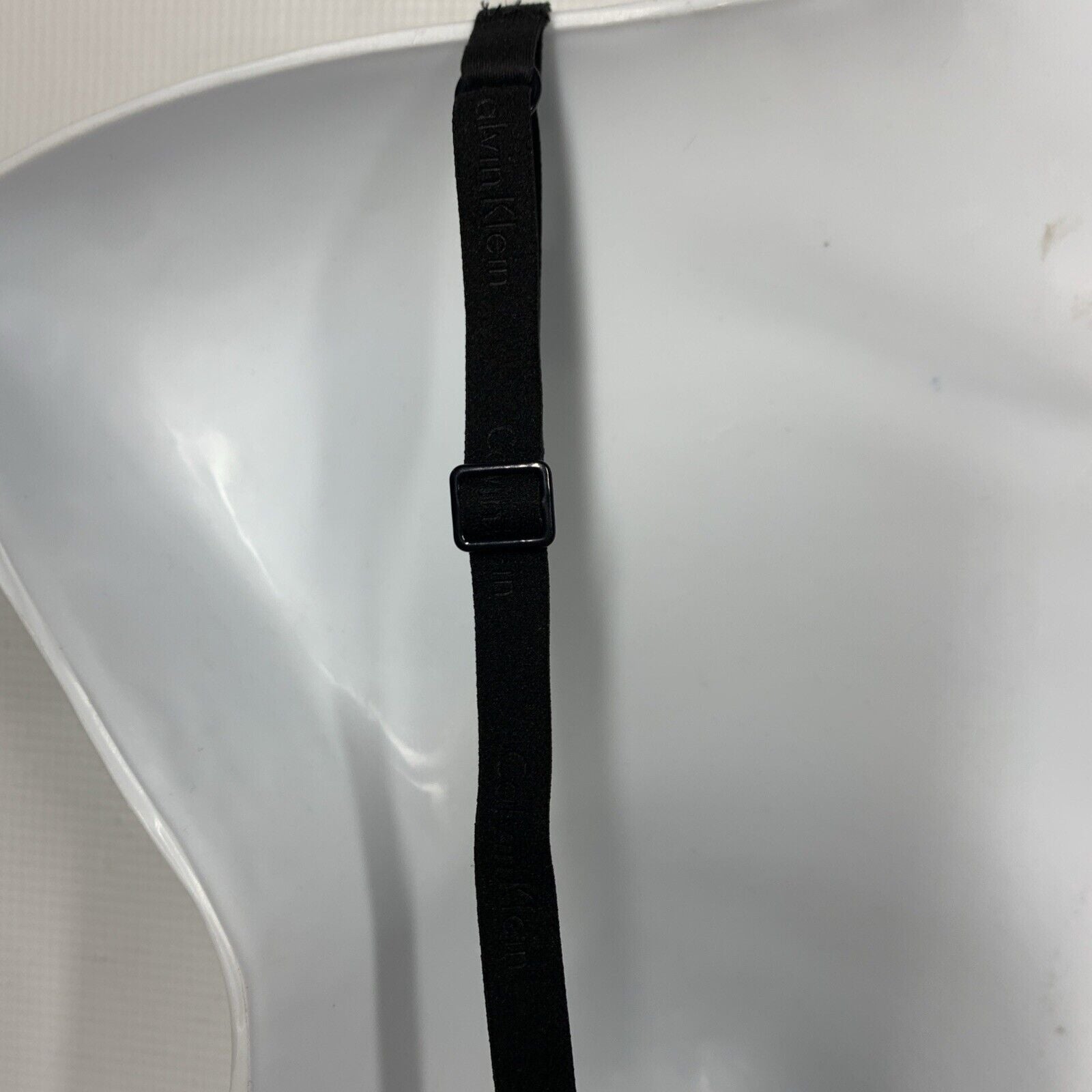 Calvin Klein Perfectly Fit Modern T-Shirt Bra 34A Black Underwire Thin Padding