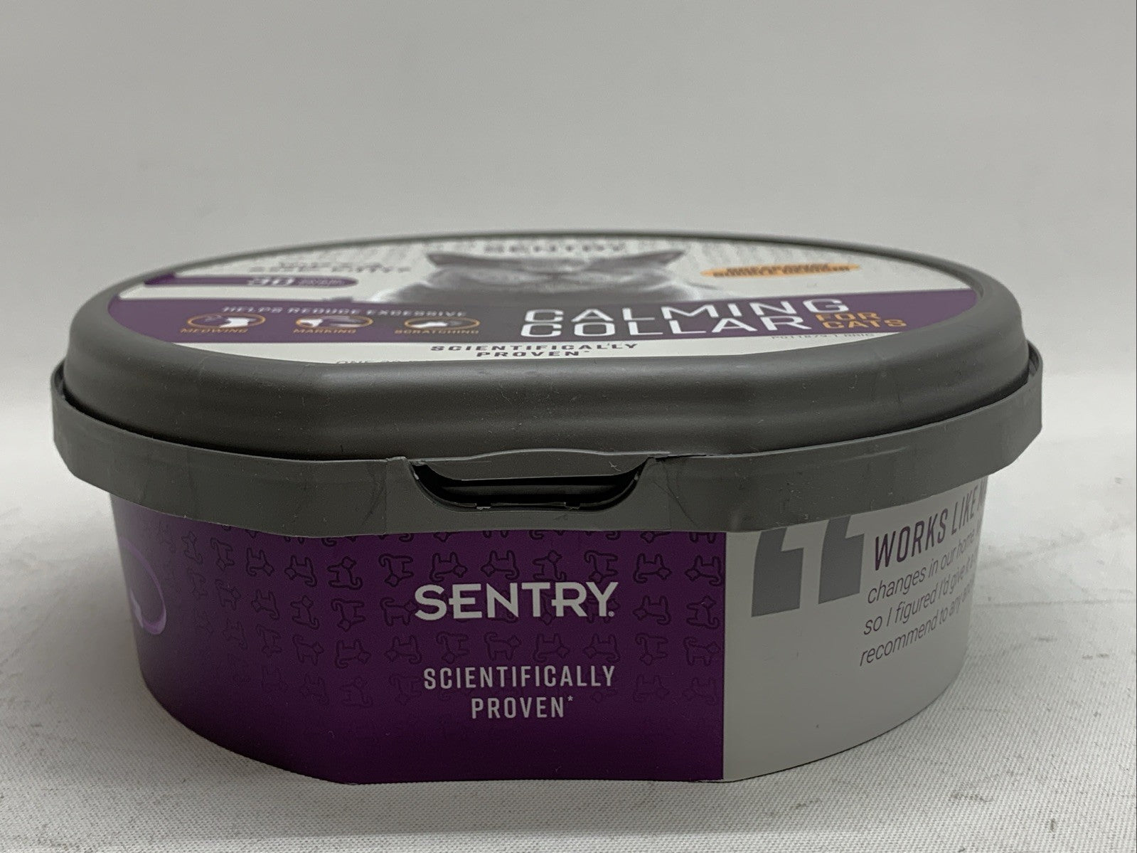 Sentry Calming Collar for Cats, Long-Lasting Pheromone Collar Helps Calm Cats