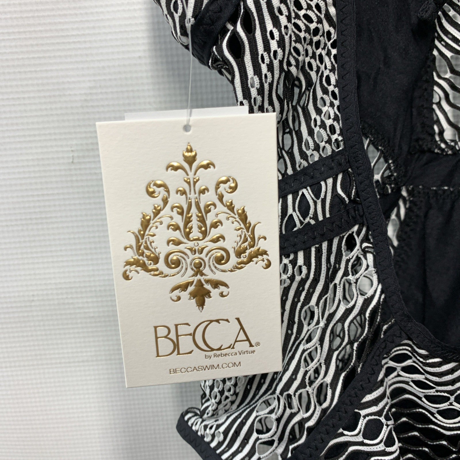 Rebecca Virtue Becca Color Play Crochet Plunge One-Piece Women's 551057A Medium