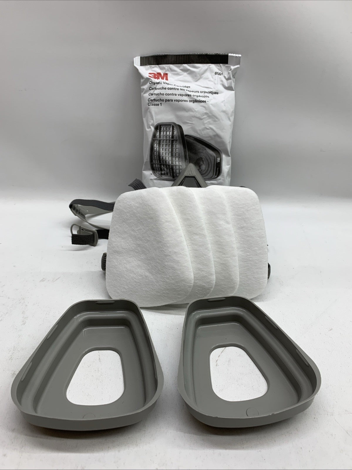 3M P95/OV Paint Project Reusable Respirator 6211P1-DC Bayonet Connection Medium