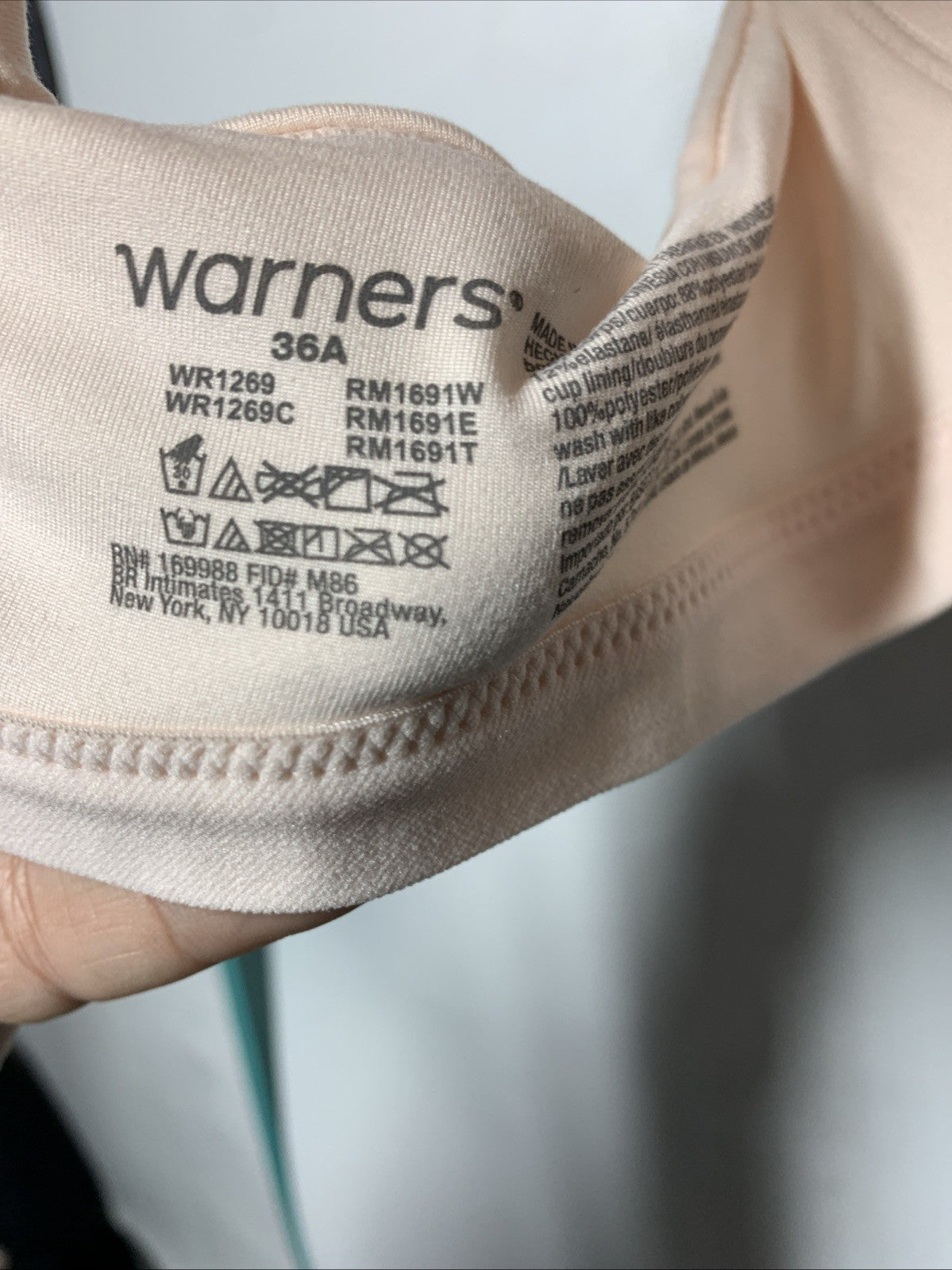 Warner's Women's WR1269-682 Smooth Lightly Lined Wireless Comfort Bra Size 36A
