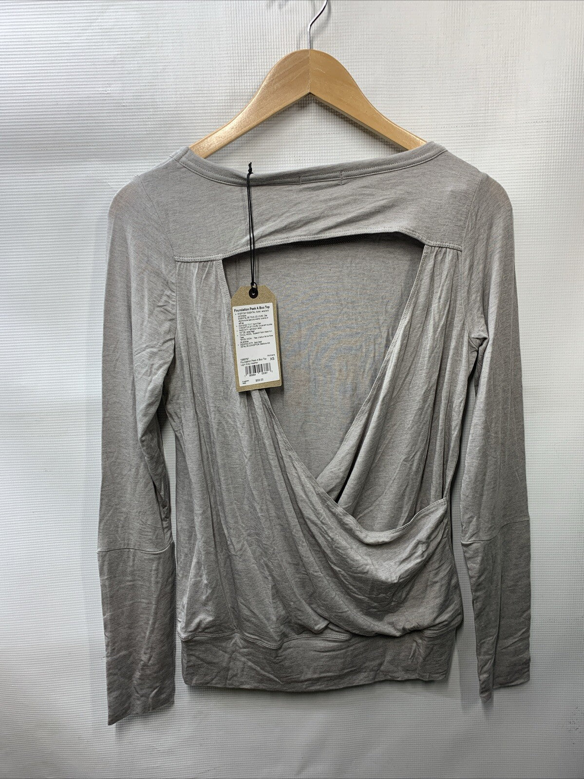 prAna Women's Foundation Peek a Boo Top size XSmall Heather Grey 1969761 Size XS