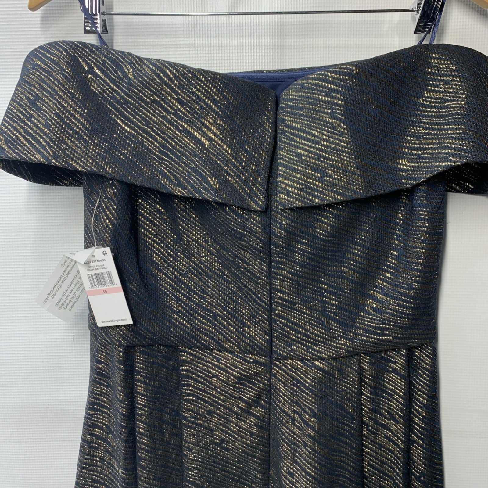 Alex Evenings Off Shoulder Jacquard Long Dress Elegant Size 10 with Pockets