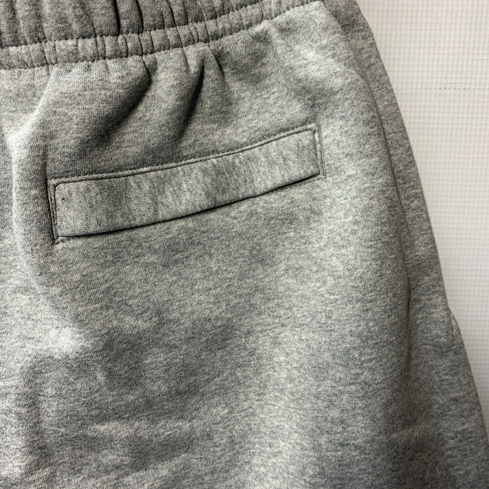 Nike Gym Walking Running Gym Shorts Men's Size XL Standard Fit with Pockets
