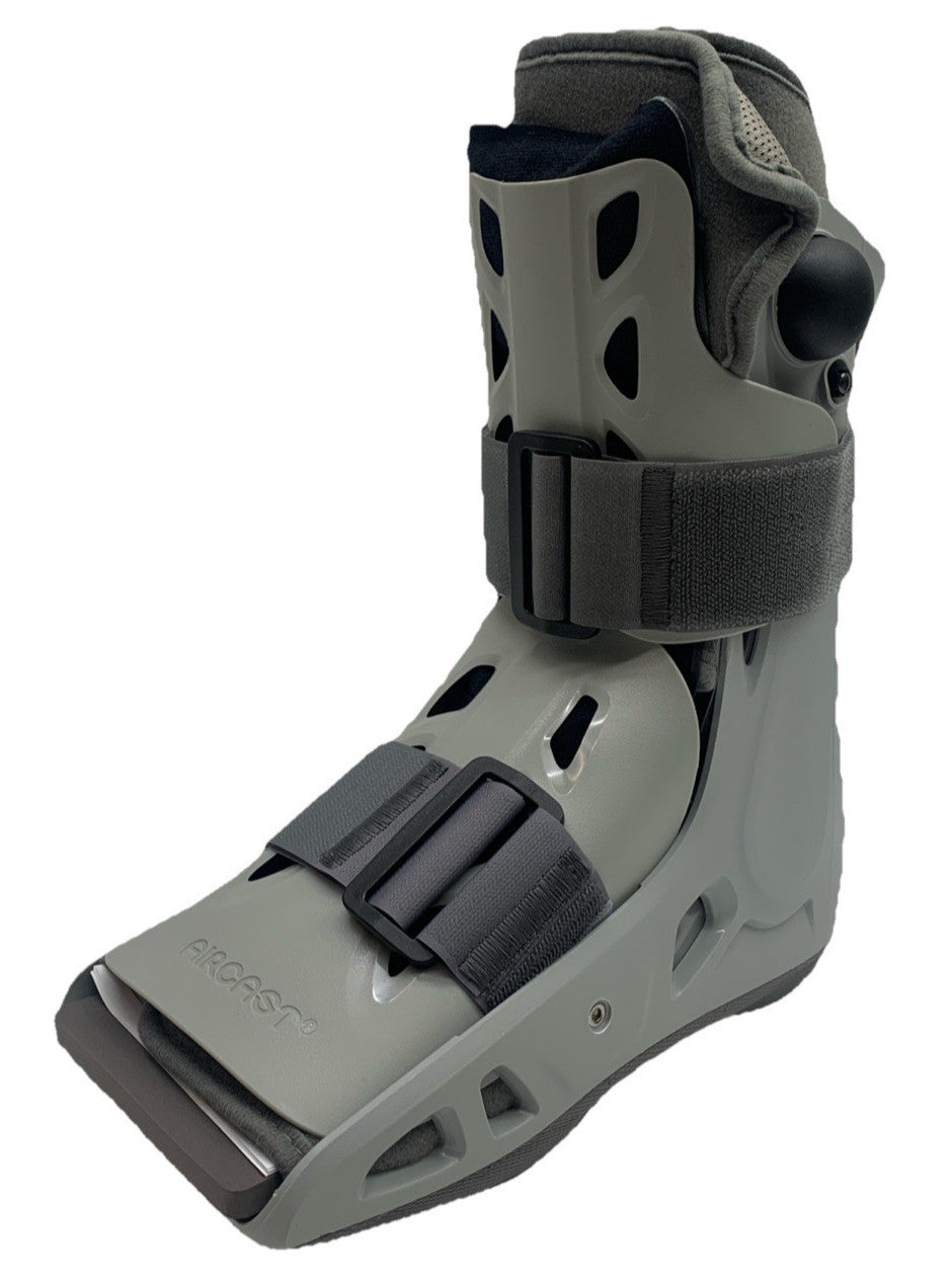 Aircast AC141FB03-M Airselect Walker Brace/Walking Boot Short Medium Lightweight