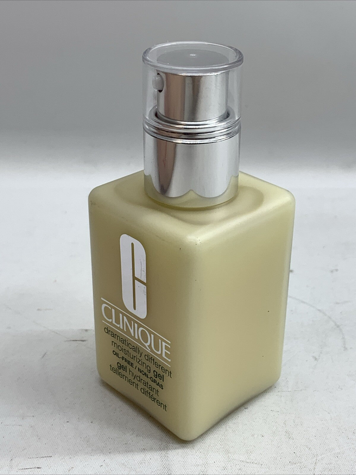 CLINIQUE Dramatically Different Moisturizing Gel 4.2 fl oz Oil Free & Non-Grab