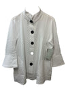Flounce Women's Three Quarters Sleeve Wire Collar Button Size Medium Long Sleeve