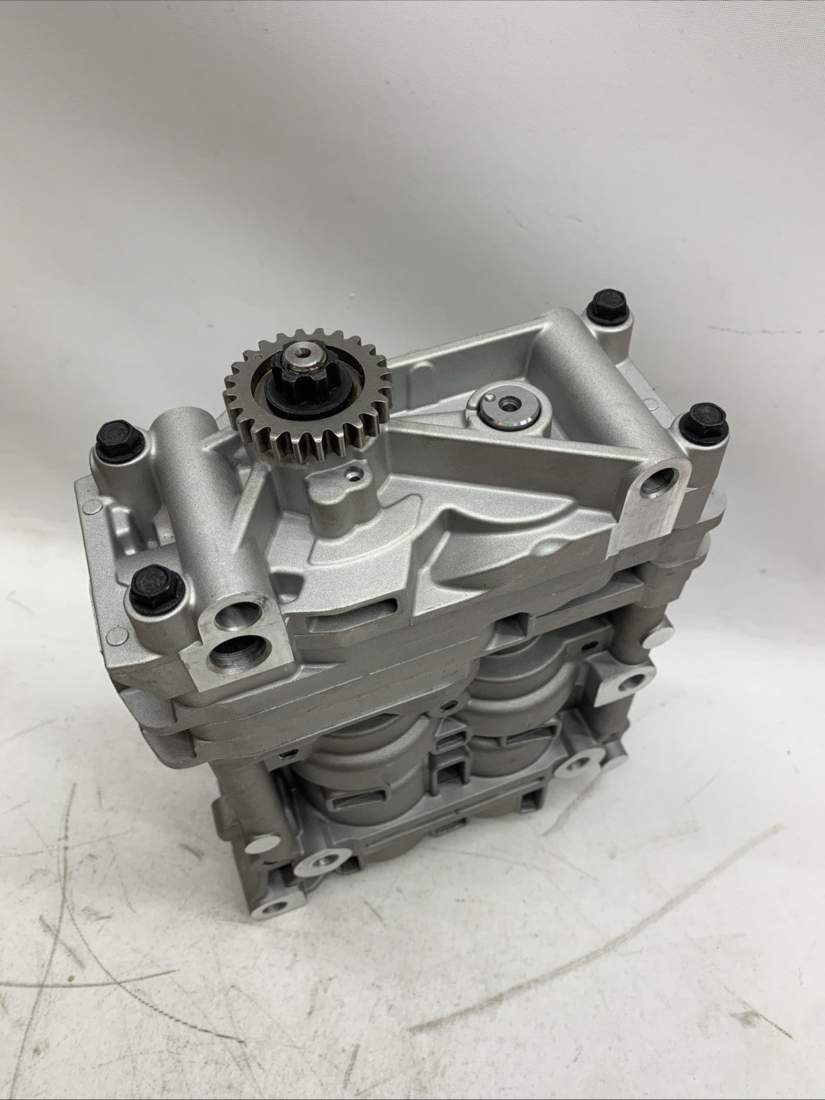 Engine Oil Pump For 2009-2015 Hyundai Sonata Kia Optima Sorento 23300-2G510 OEM