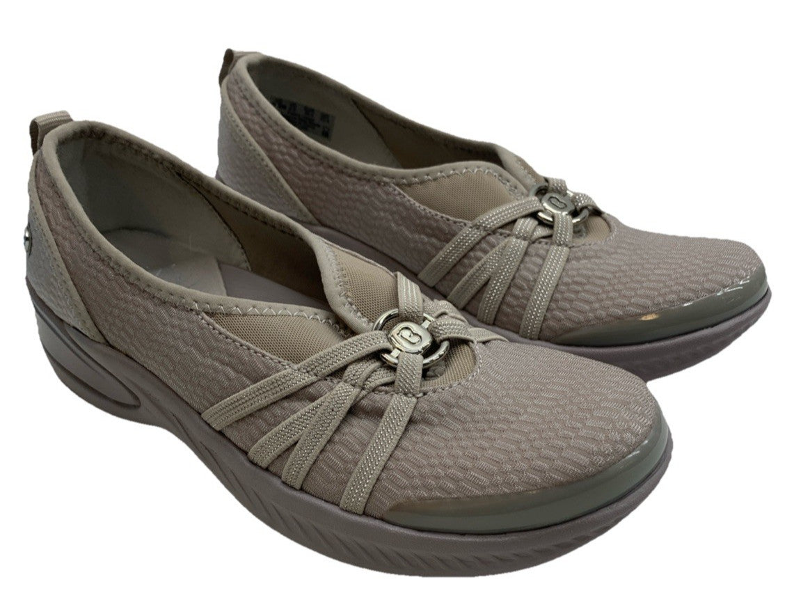 BZees Women's Niche Slip On Comfort Ballet Flat Sliver Cloud F56204F250 Size 6.5