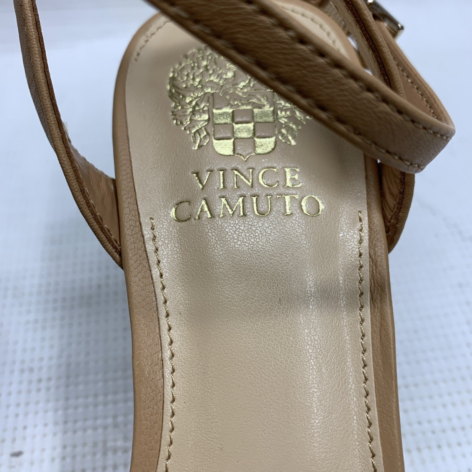 Vince Camuto Women's Pendreya Sandstone Platform Sandal Wedge Heel Size 7.5M