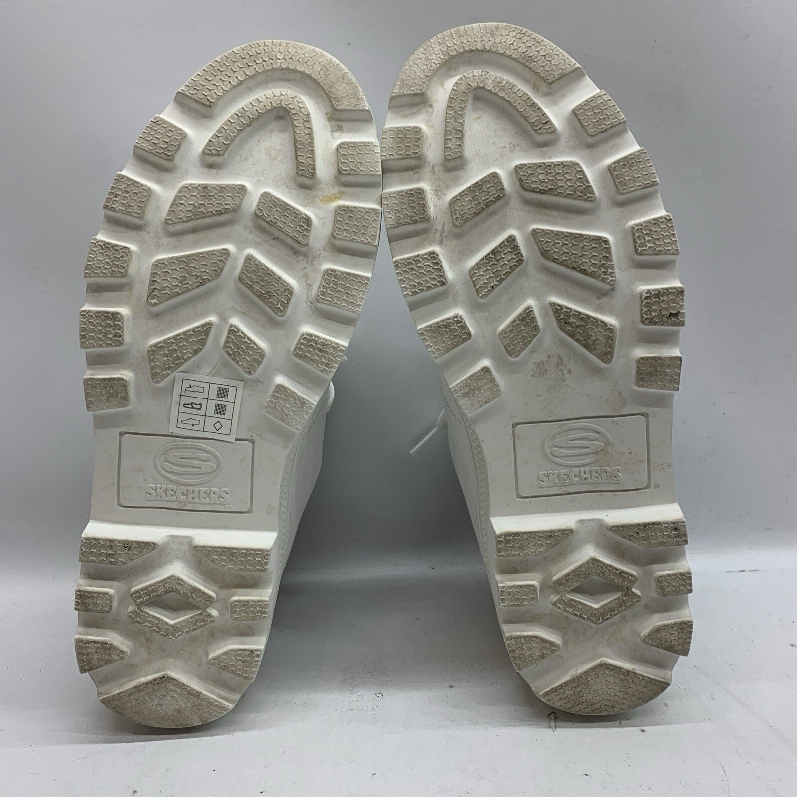SKECHERS Women's Roadies-True Roots Sneaker White Size 9 Lace-up Shoes 74370/WHT