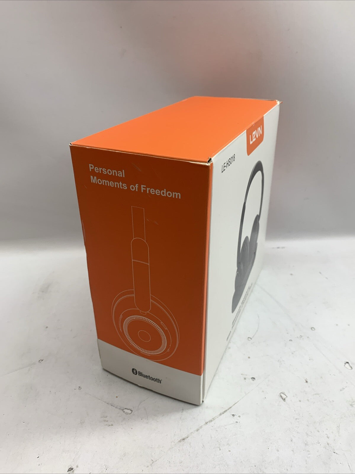 LEVN (LE-HS018)  Wireless Headphones for TV Watching Bluetooth Headphone w/ Dock