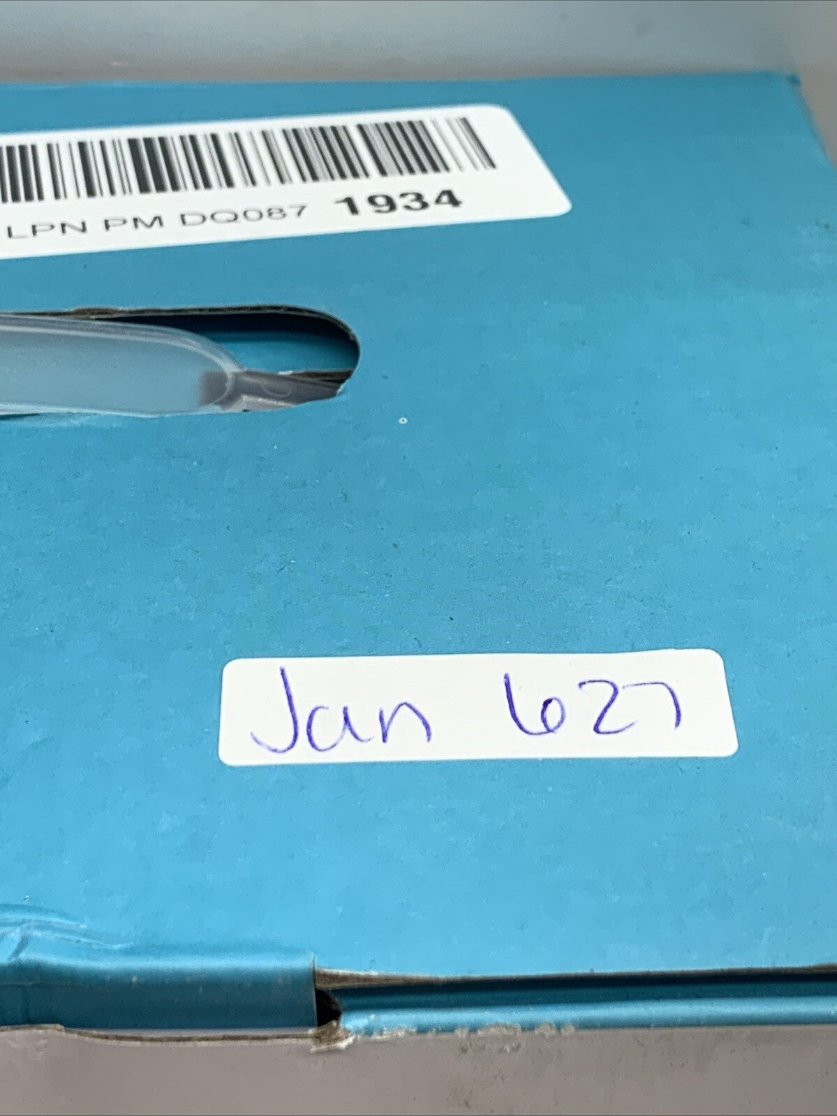 Wireless Mattress Cleaner with LED Display, Portable Handheld Bed Vacuum White