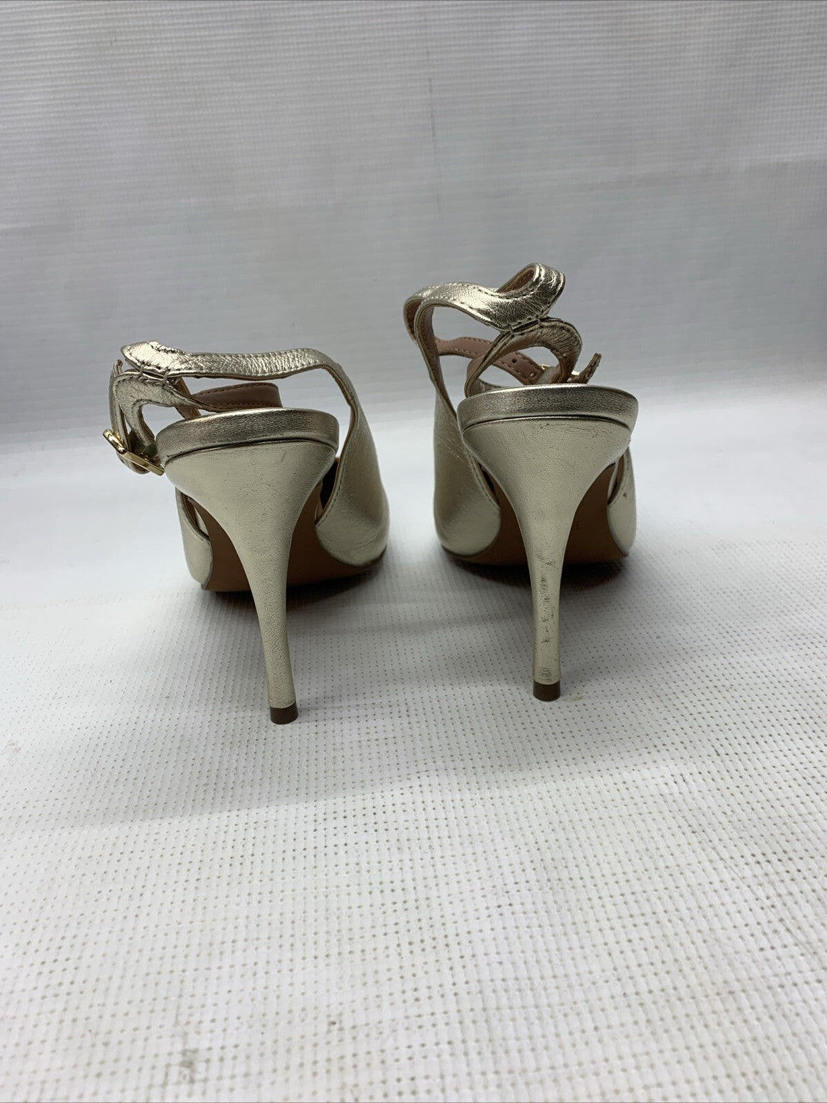 Linea Paolo Women's Chantal Slingback Heels Shoes Size 8.5M Gold Pointed Toe