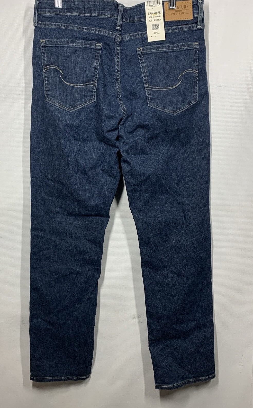 Women's Signature Gold Totally Shaping Straight 10S Stretch Jeans Long Pants