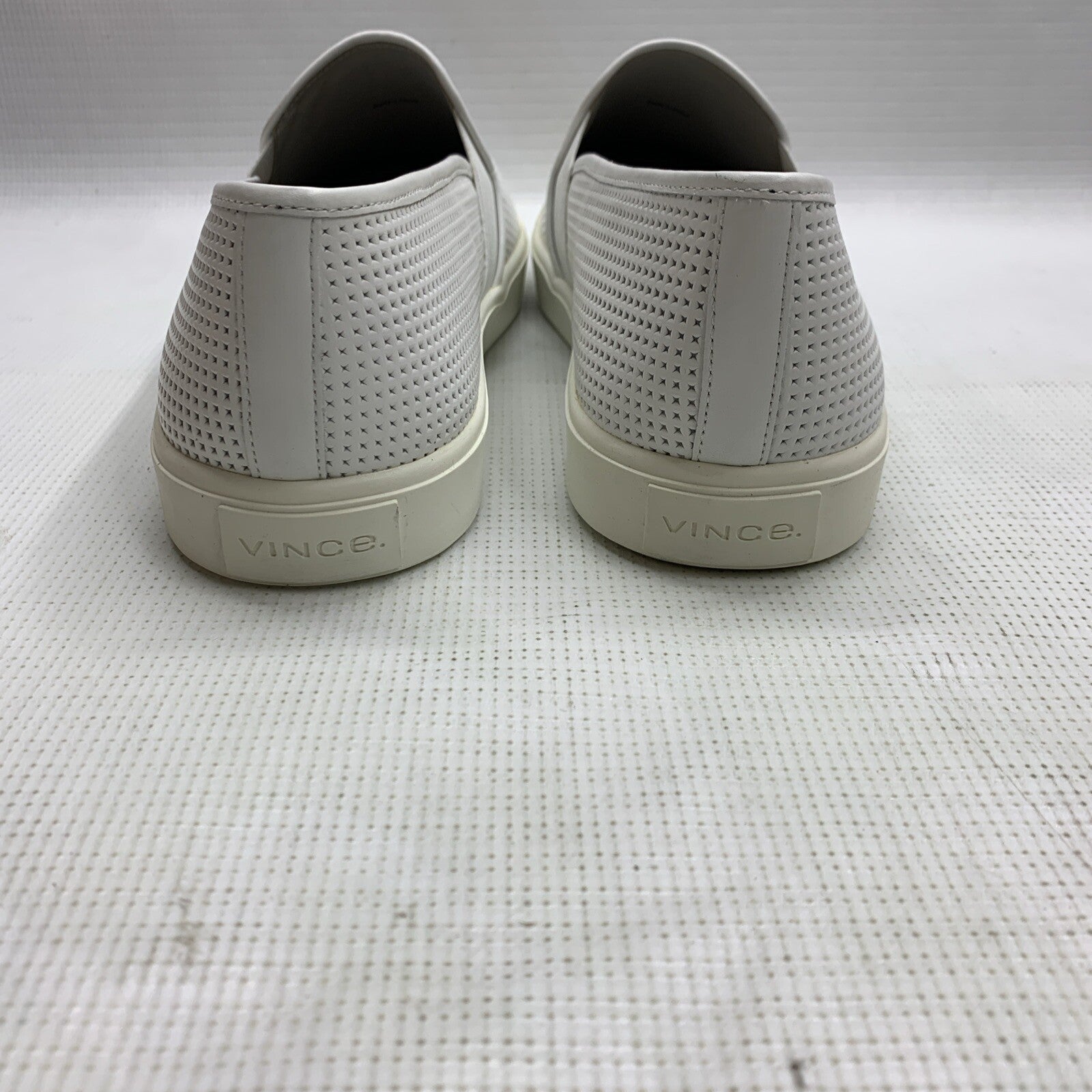 Vince Women's 5 Blair Slip On Sneakers White Casual Size 12 Elastic Gores Shoes