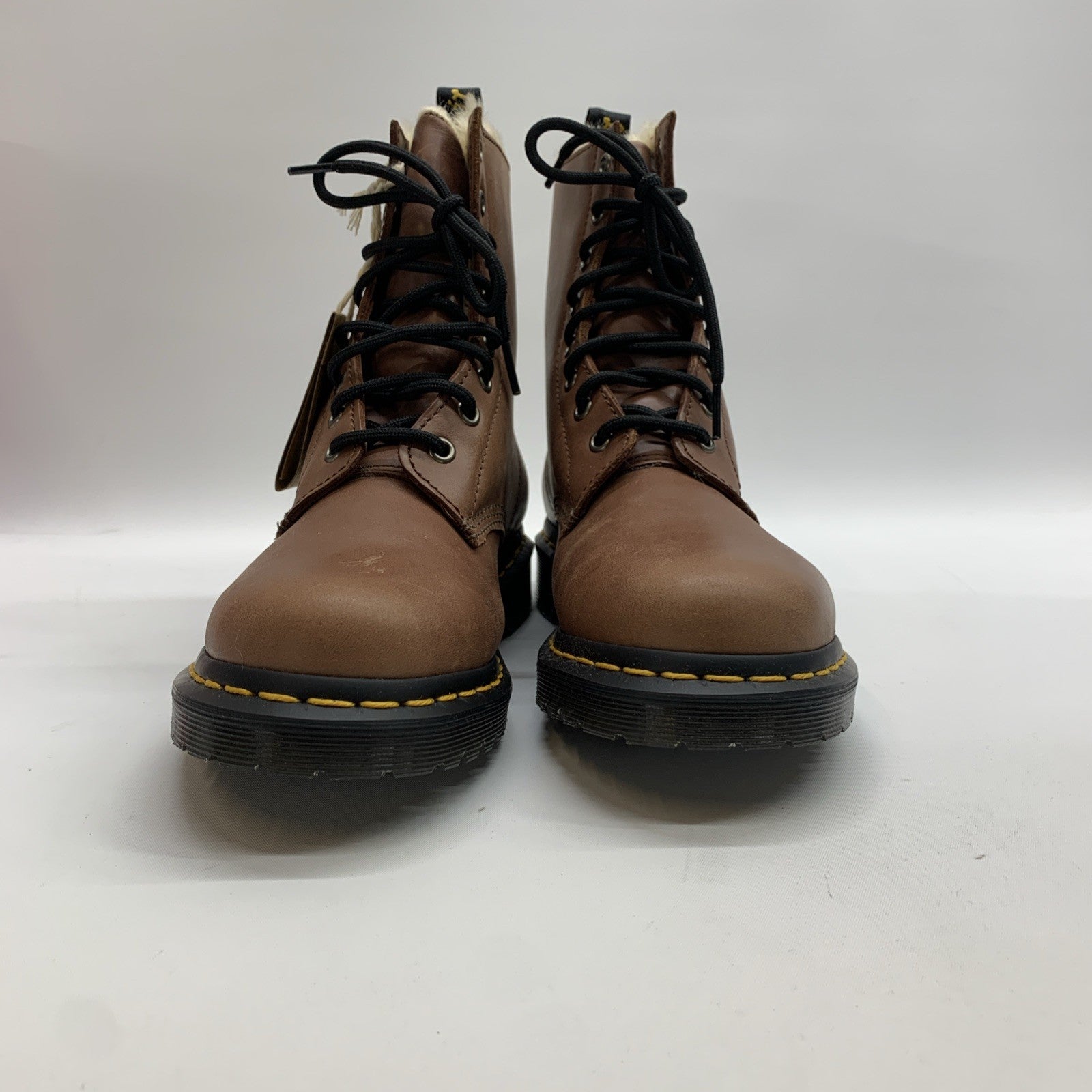 Dr Martens Air Wair Serena 1460 leather Faux fur lined Combat Boots Size 8 Lace