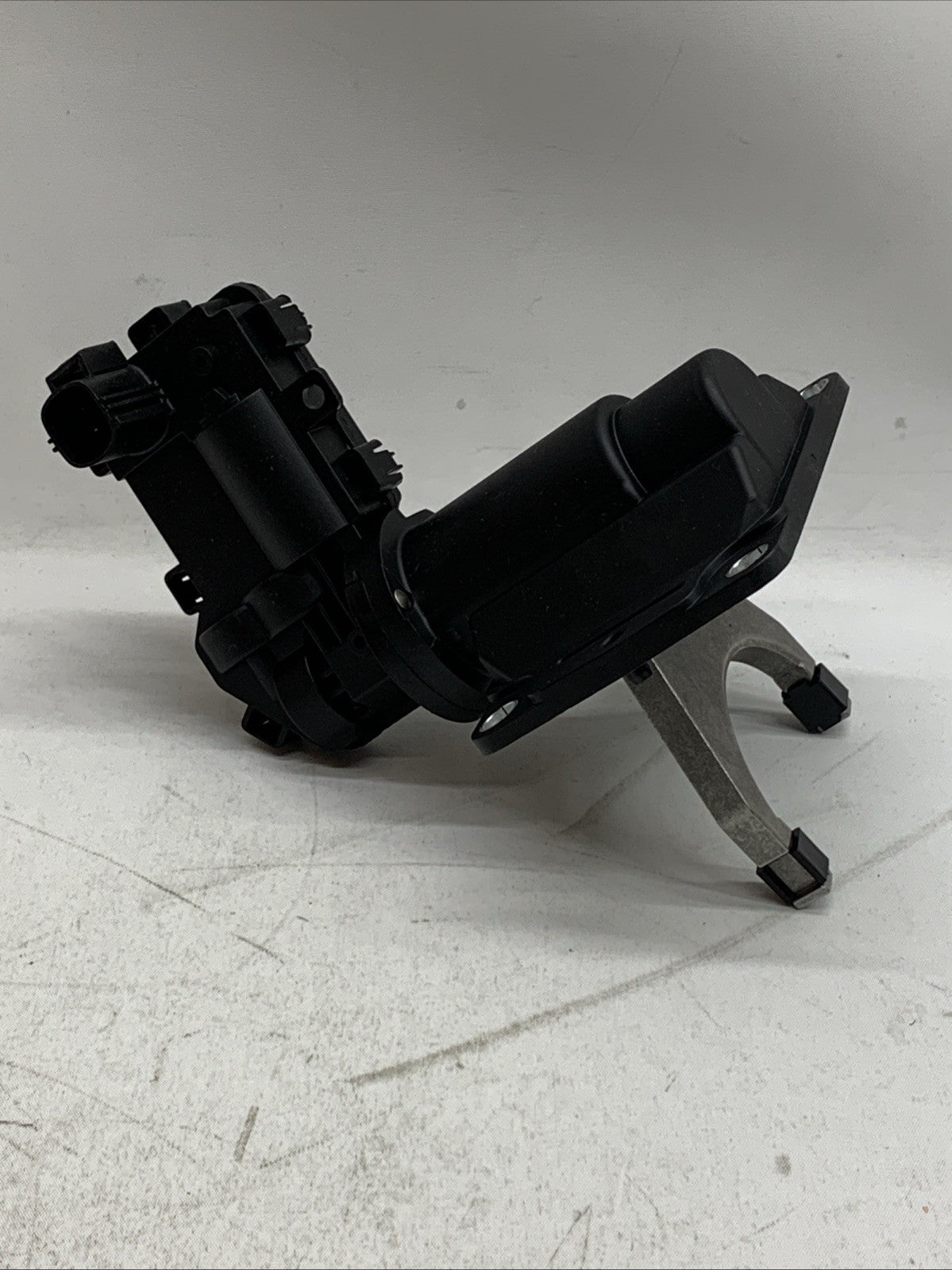 4-Wheel Drive 4WD Front Axle Vacuum Actuator Replacement for Dodge Ram 2500