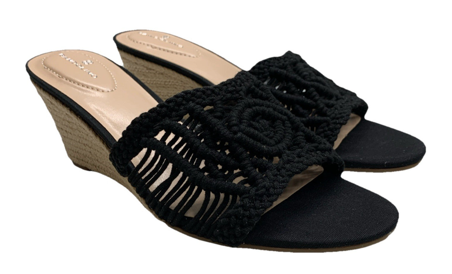 Bandolino Women's Andrrea Wedge Sandal Black Size 11 Medium Open Toe Slip-on