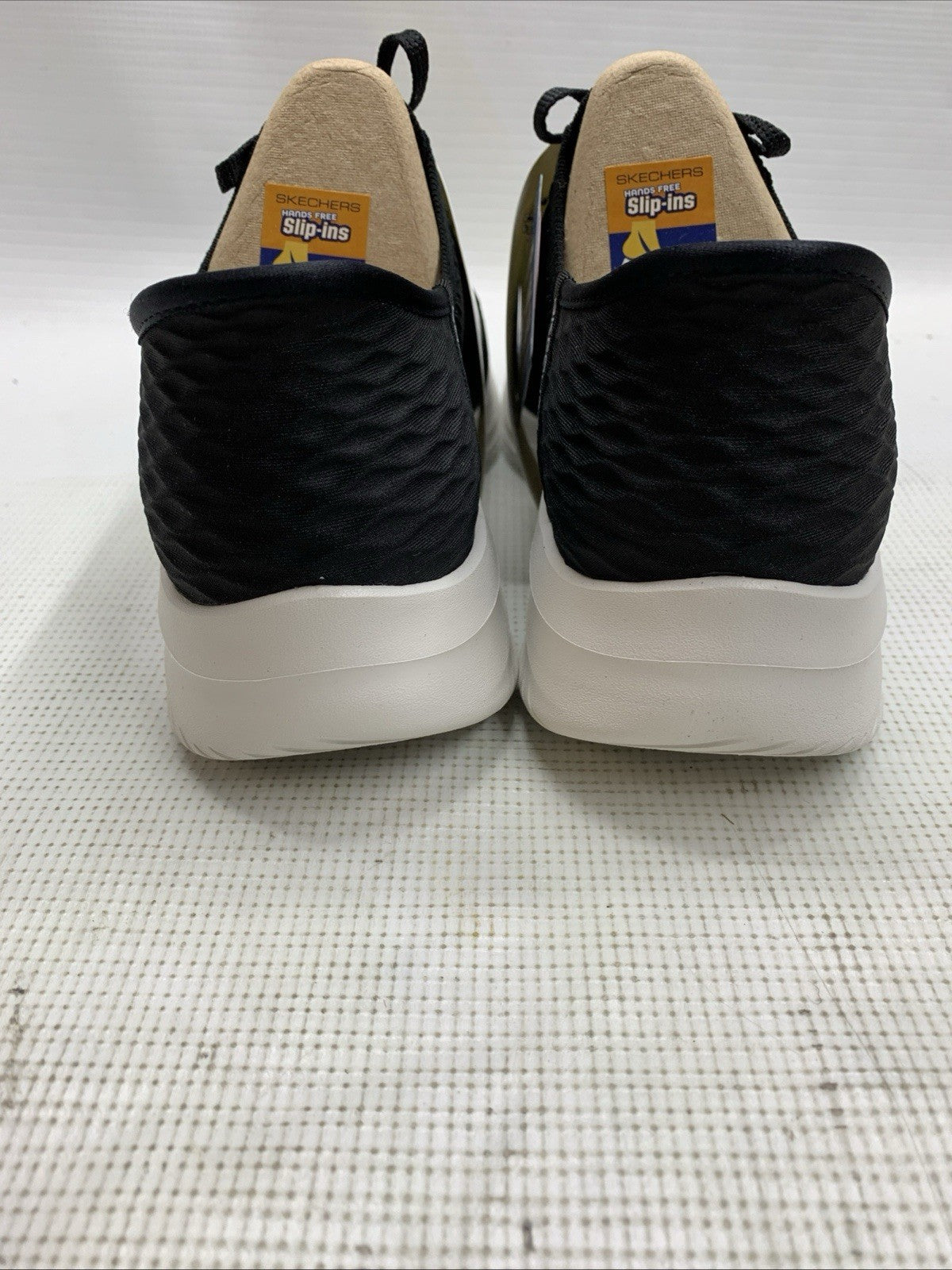 Skechers Womens Slip-Ins Ultra Flex 3.0 Shoes Black/White 149710 Size 8 Wide fit