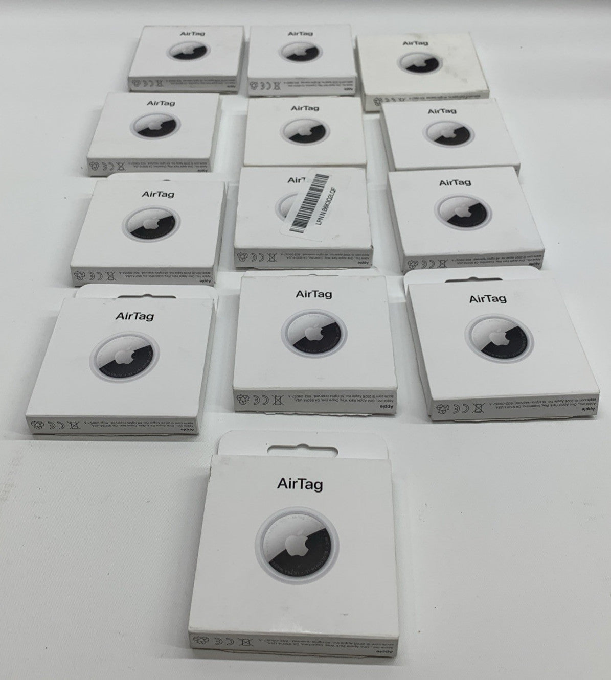 Apple AirTag 2nd Generation Tracker for Keychain, Wallet, and More  - Lot Of 13