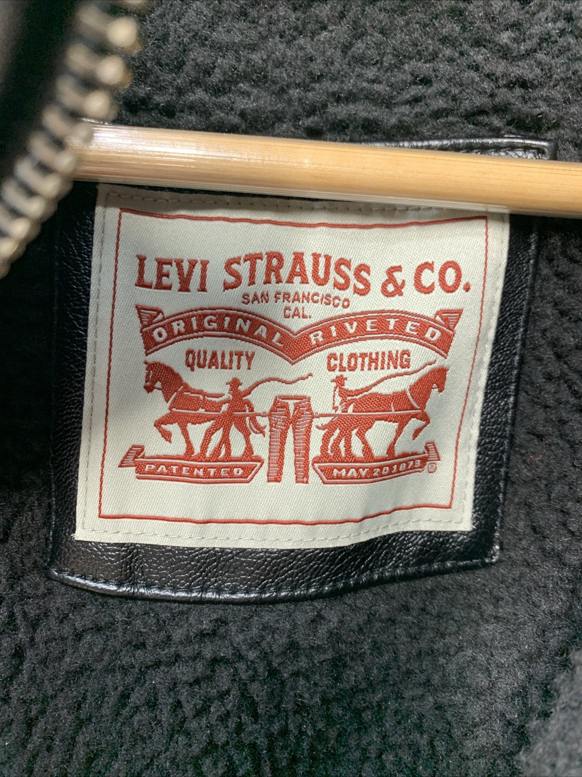 Levi’s Faux Shearling Lined Rancher Jacket Size L Black Long Sleeve with Pockets