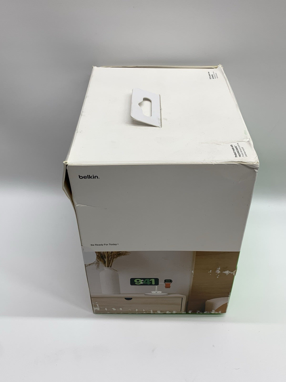 Belkin BoostCharge Pro 3-in-1 Magnetic Charging Stand (Qi2 and MagSafe) - White
