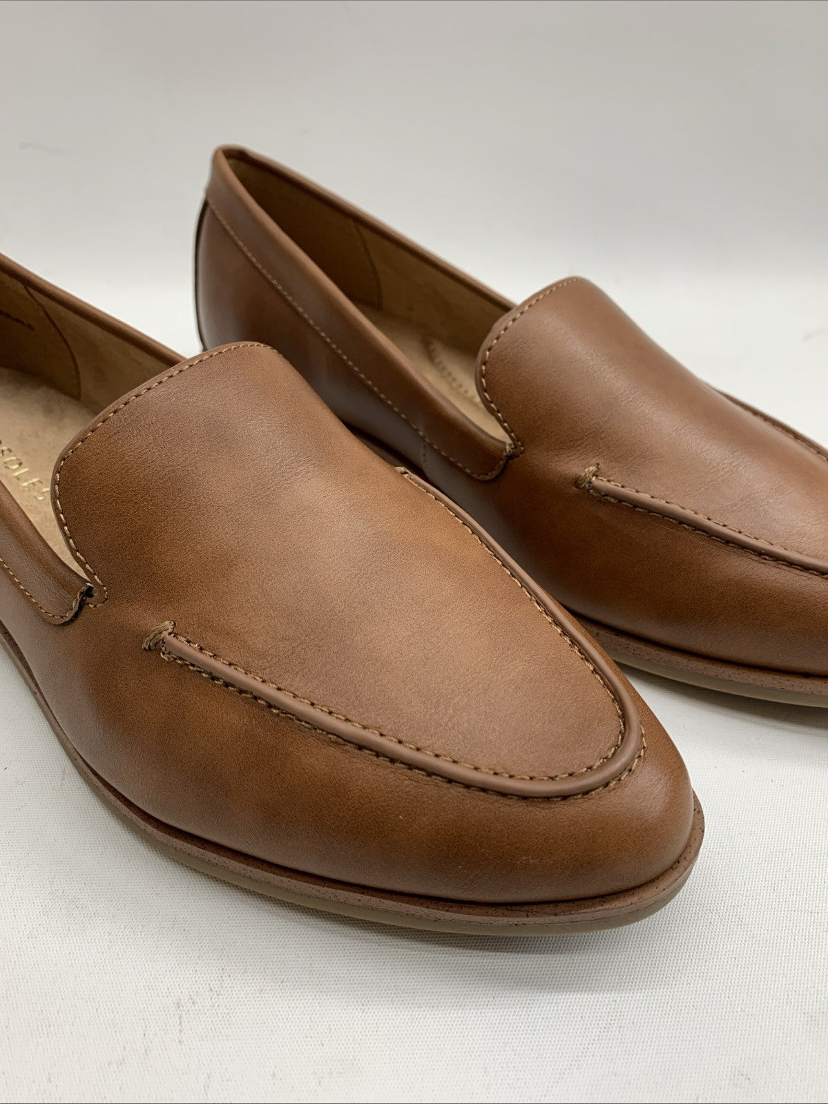 Aerosoles Women's Tailored  Everest Loafer 7M Dark Tan Slip-on Faux Leather