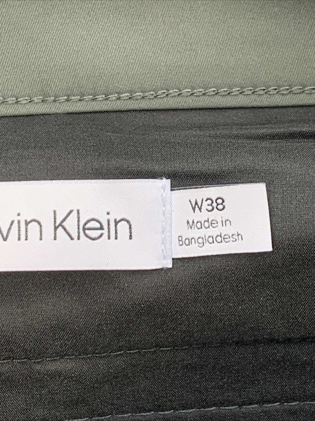 Calvin Klein Men's Asphalt Stretch Cotton Infinite Flex Chino Shorts Size 38W 9L