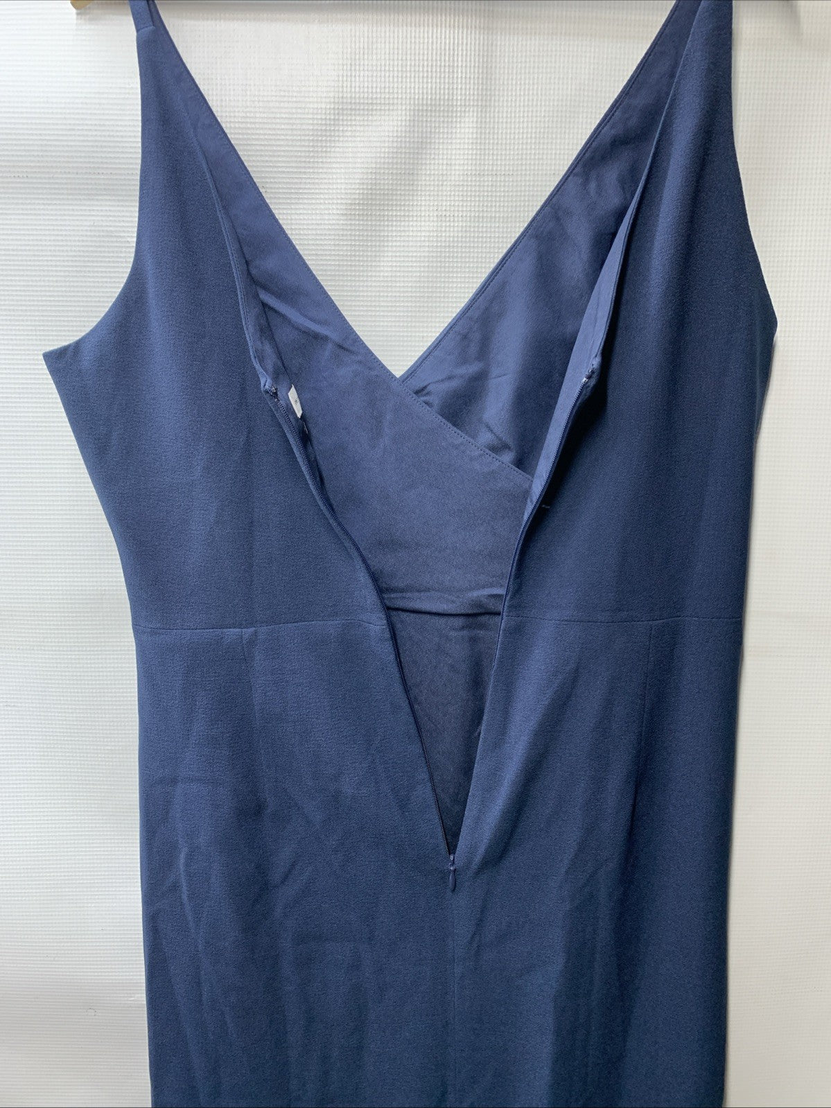 Dress the Population Women's Bodycon Size XL Navy Sleeveless Navy Blue V-neck