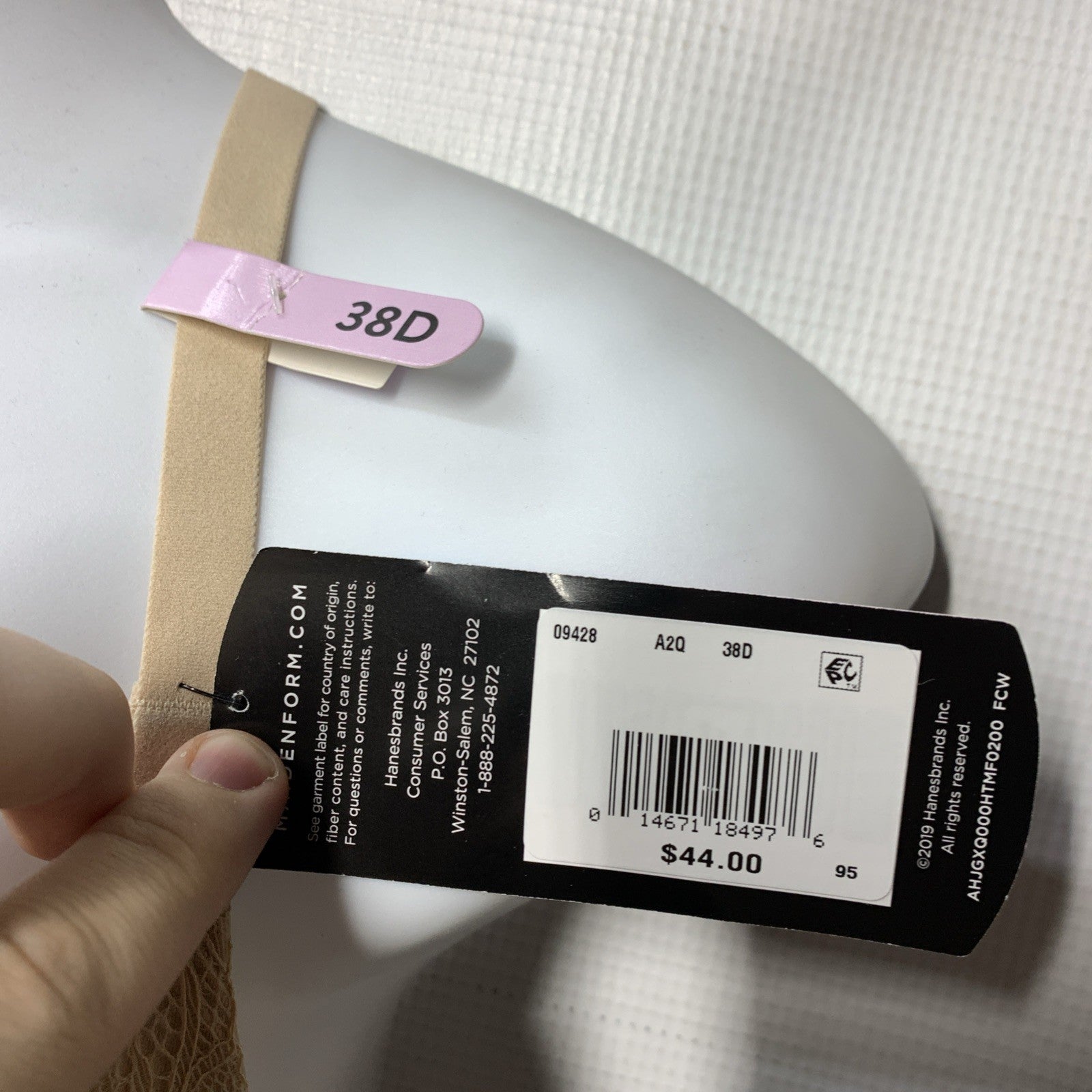 Maidenform 09428 Women's Natural Boost Demi Bra Hook & Eye Opaque Underwire 38D