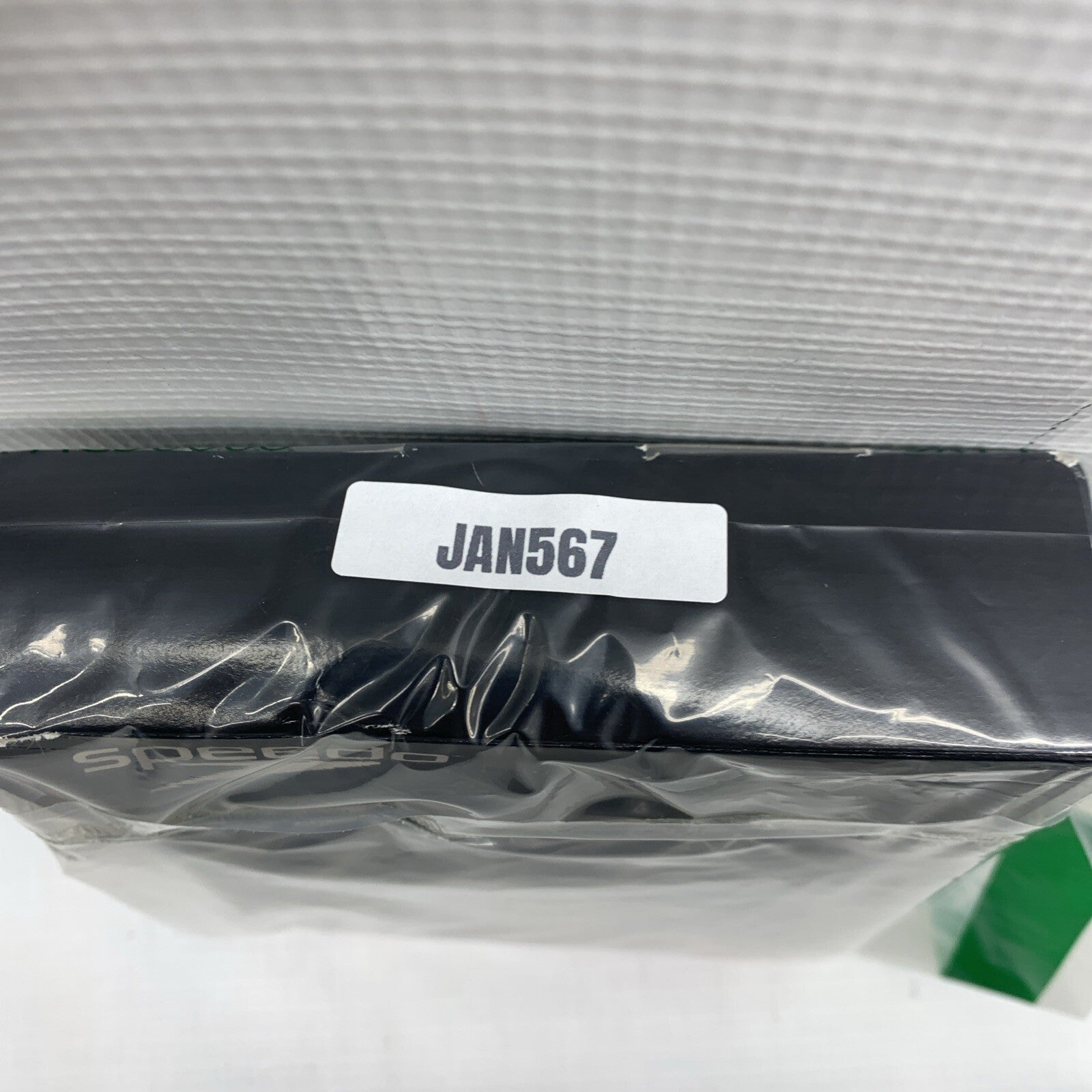 Speedo NWT Women's Swimsuit Athletic One Piece Pro lt Super Pro Black Size 10/36