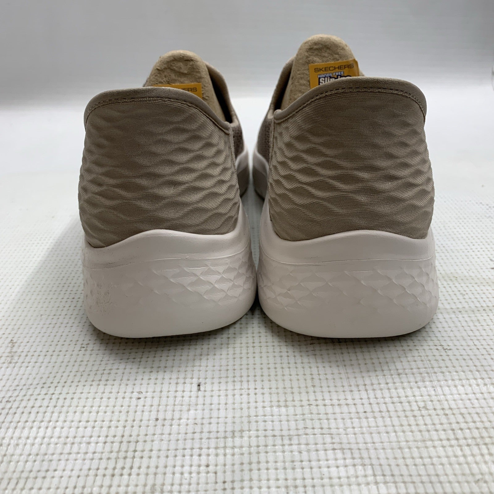 SKECHERS GoWalk GOGA Max GEN 5 Beige Mesh Slip-on Comfort Walking Shoe Women’s 8