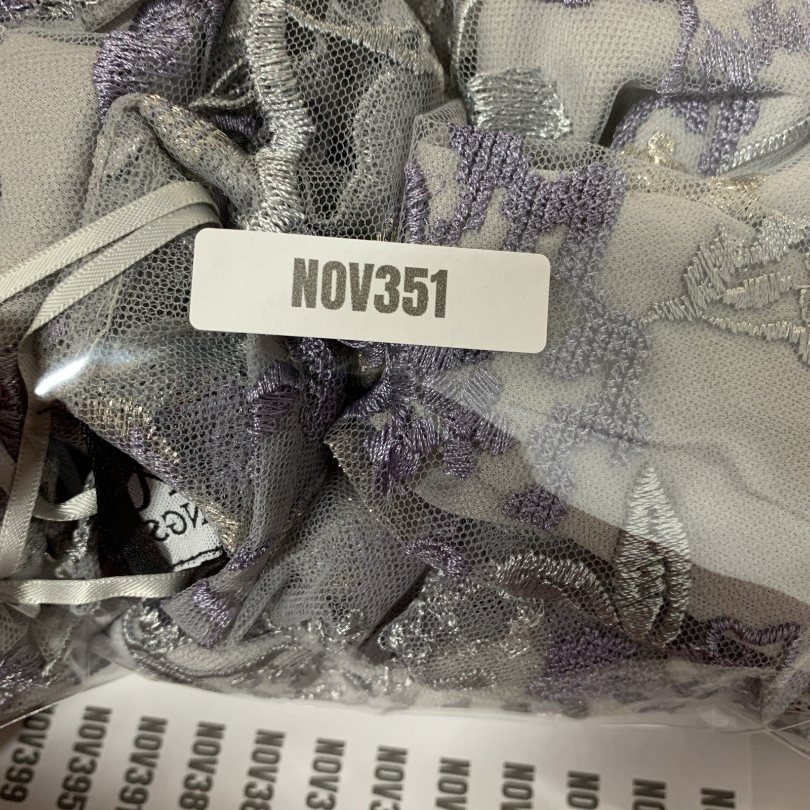 ALEX EVENINGS Dove Embroidered Lace Sheath Cocktail Wedding Guest Dress Size 8