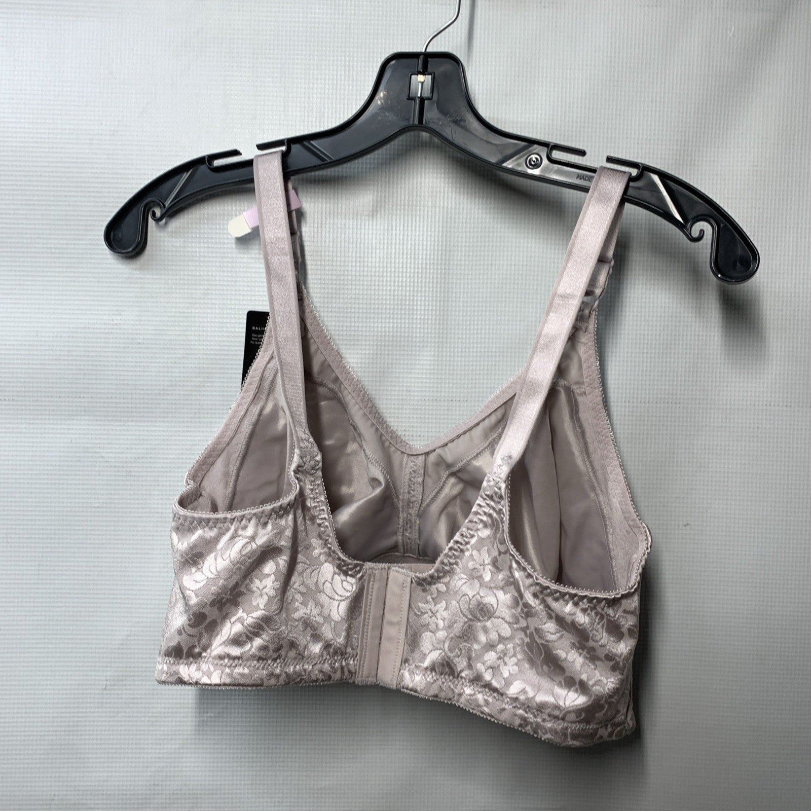 Bali Women's Double Support Spa Closure Wirefree T-shirt Bra in size 40D, comfortable black bra with smooth cups and supportive design